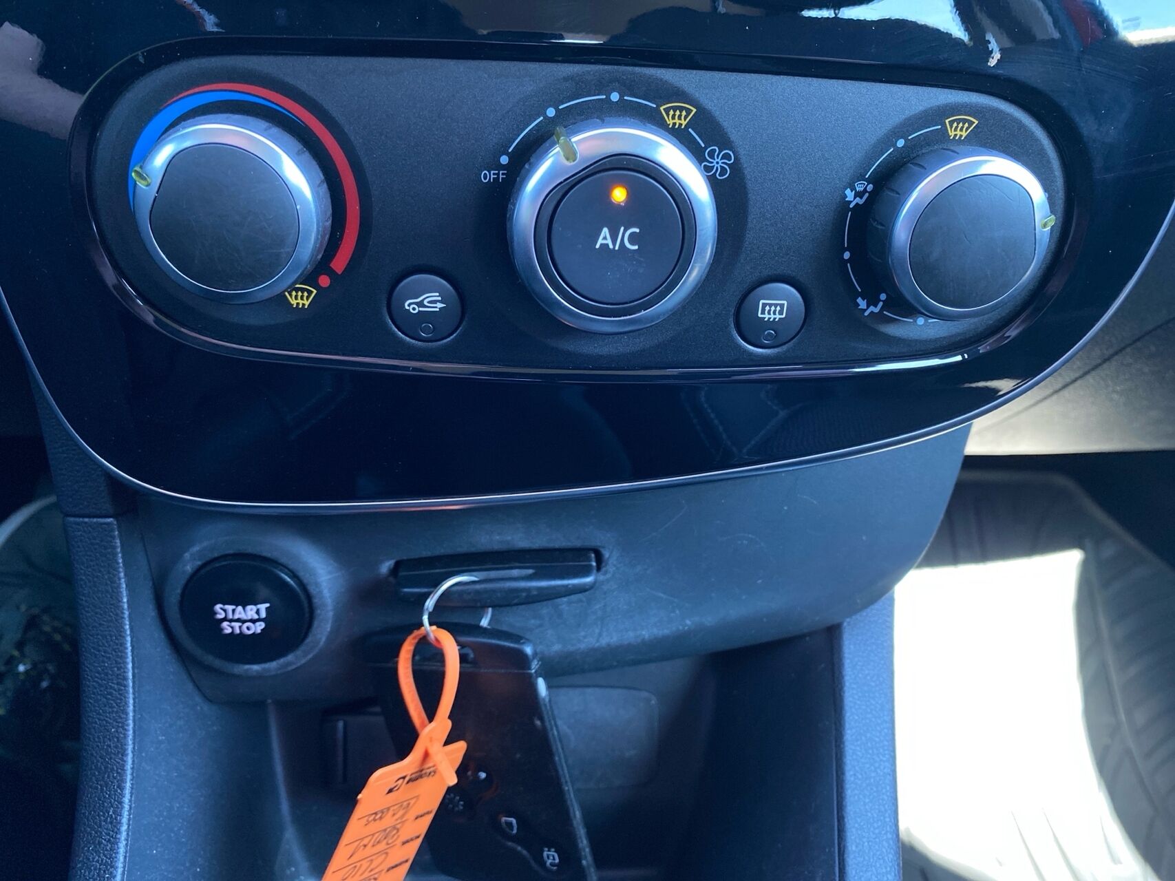 Billede af Renault Clio Sport Tourer 0,9 Energy TCe Expression 90HK Stc