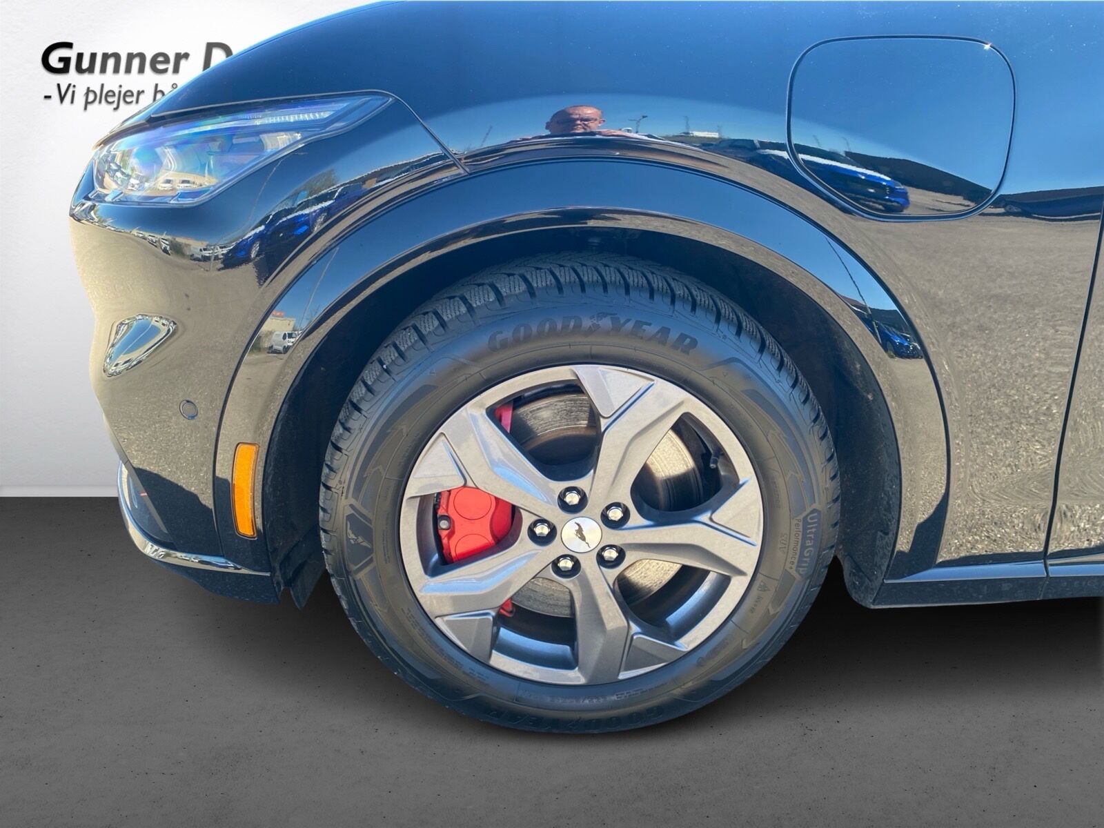 Billede af Ford Mustang Mach-E EL UR Premium 294HK 5d Aut.