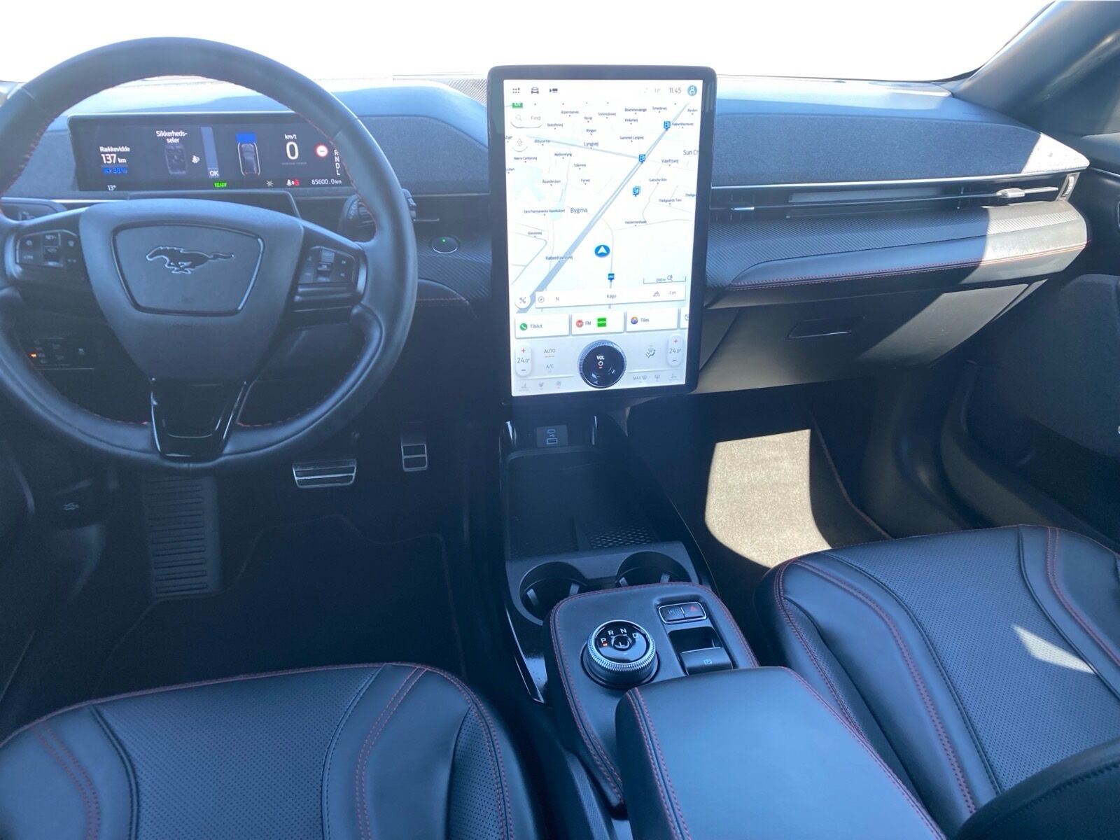 Billede af Ford Mustang Mach-E EL UR Premium 294HK 5d Aut.