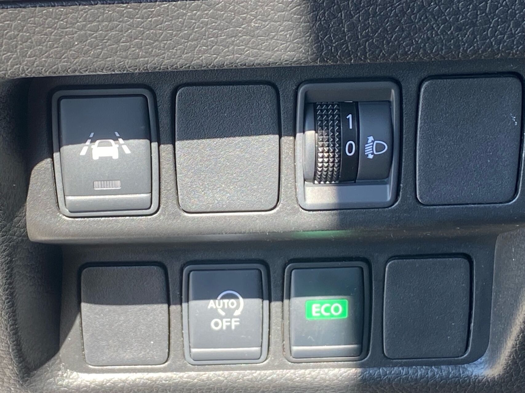 Billede af Nissan Qashqai 1,3 Dig-T N-Connecta DCT 160HK 5d 7g Aut.