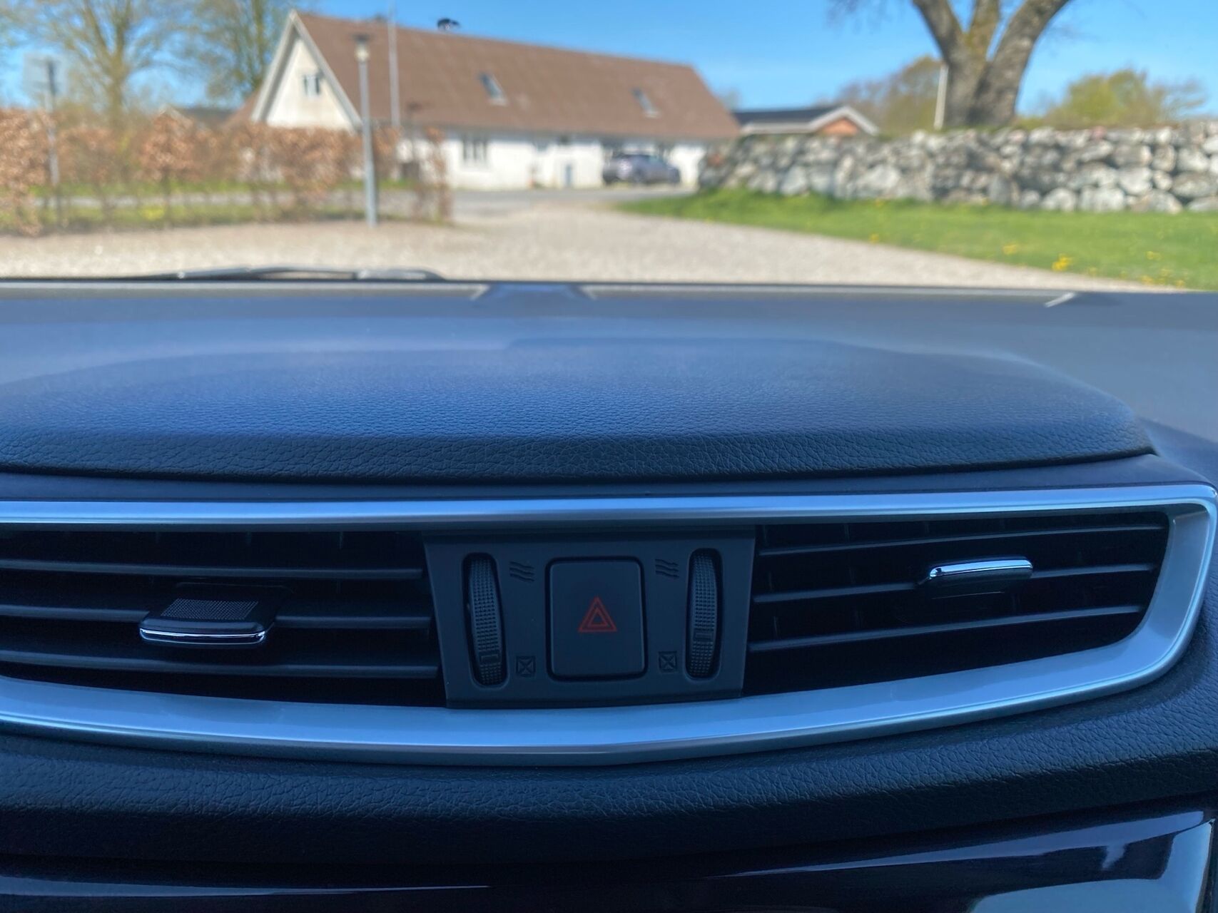 Billede af Nissan Qashqai 1,3 Dig-T N-Connecta DCT 160HK 5d 7g Aut.