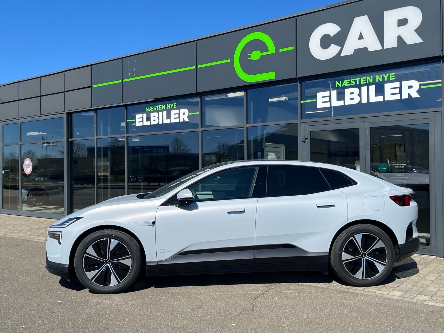 Billede af Polestar 4 EL LRSM Plus Pilot 272HK 5d Aut.