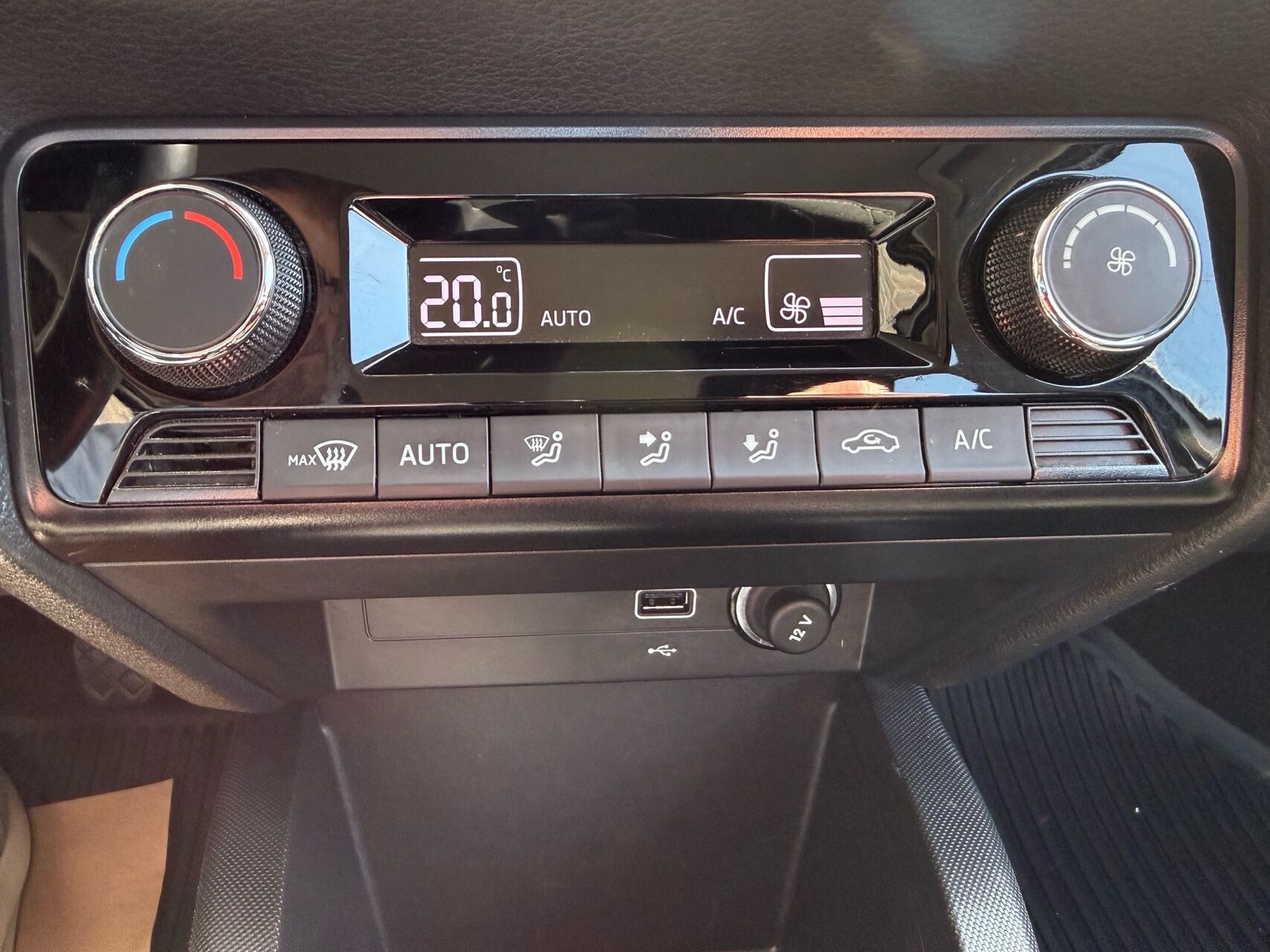 Billede af Skoda Fabia 1,0 MPI Ambition 60HK 5d