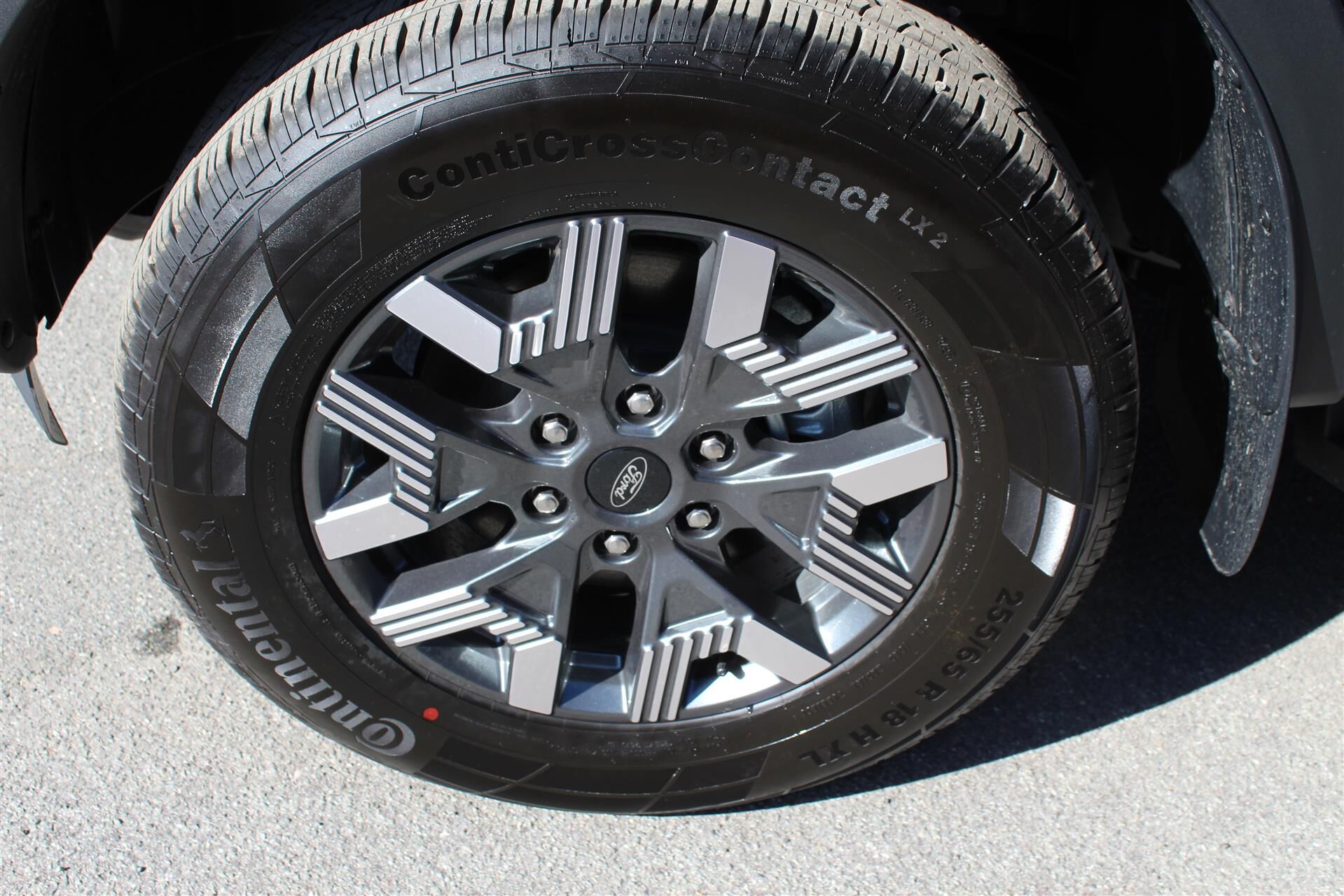 Billede af Ford Ranger Double Cab 2,3 EcoBoost Hybrid Wildtrak e-4WD 281HK Pick-Up 10g Aut.