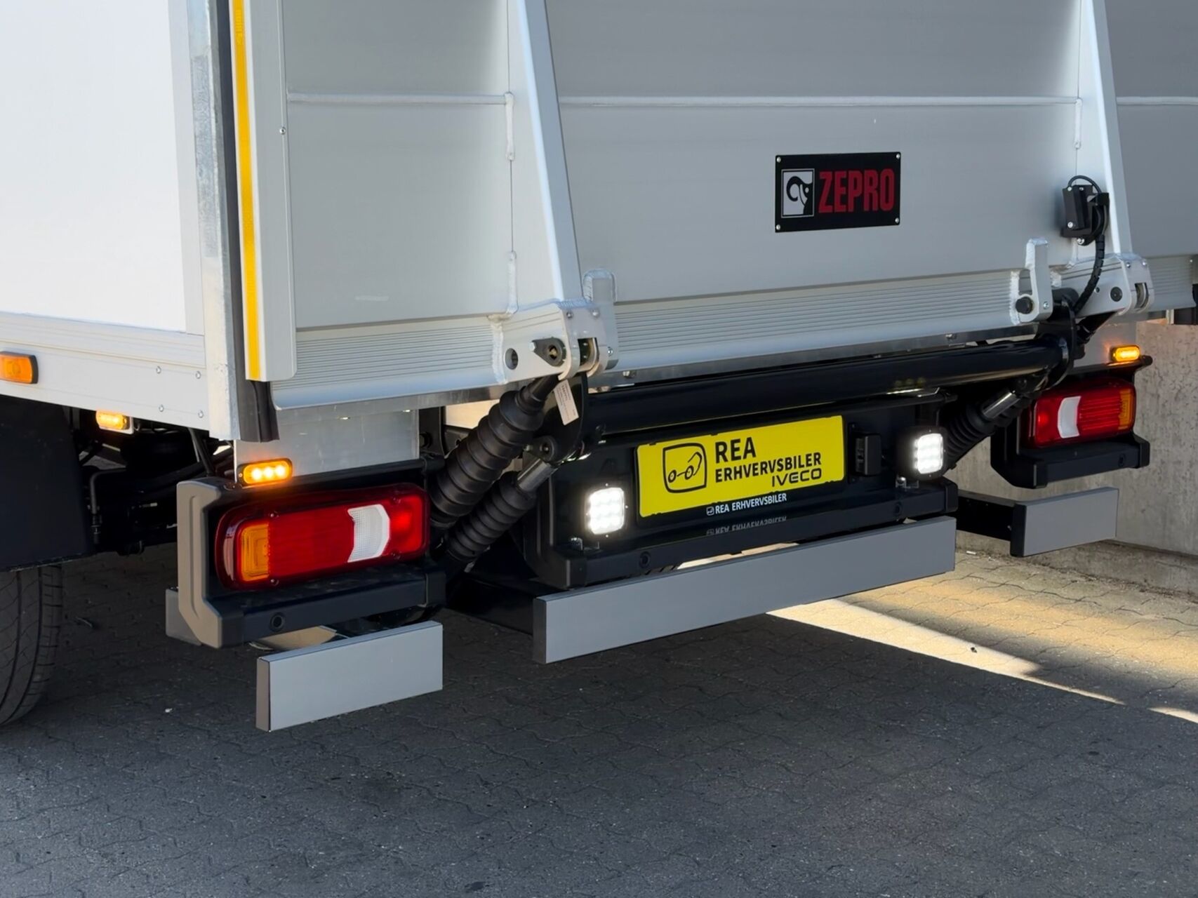 Billede af Iveco Daily 35S18 4100mm 3,0 D 180HK Ladv./Chas. Aut. 