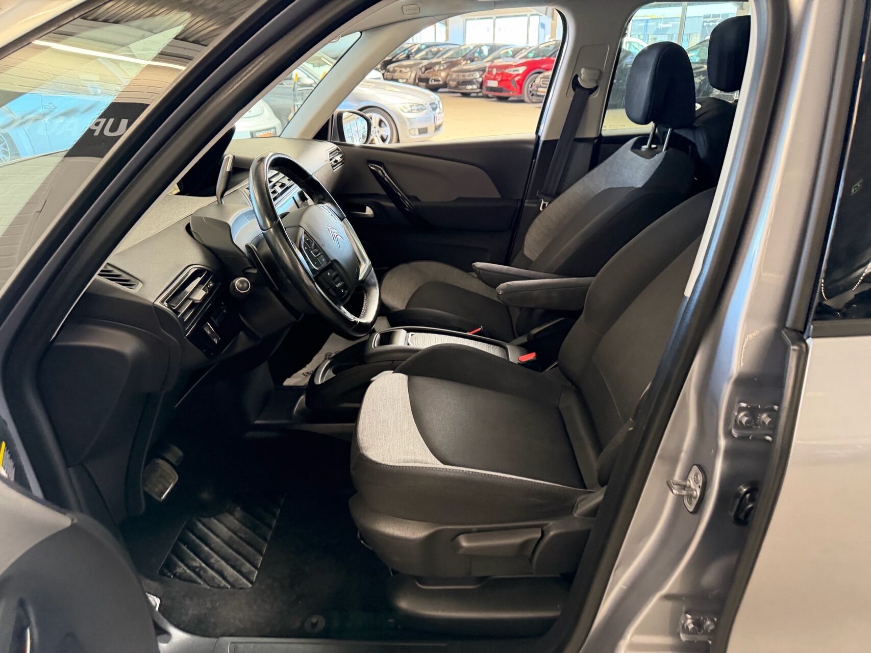 Billede af Citroën Grand C4 Picasso 1,6 Blue HDi Intensive+ EAT6 start/stop 120HK 6g Aut.