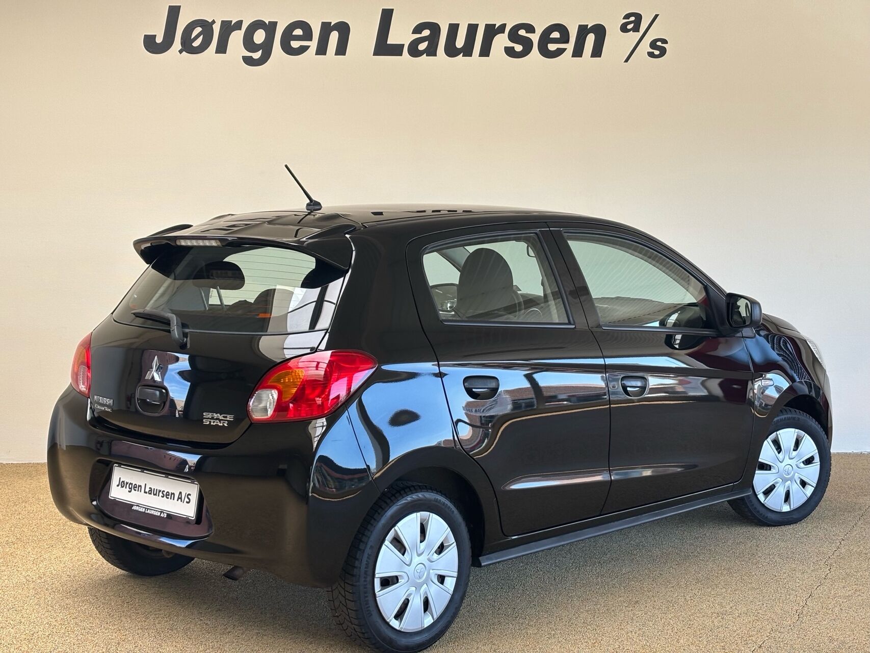 Billede af Mitsubishi Space Star 1,0 Inform 71HK 5d
