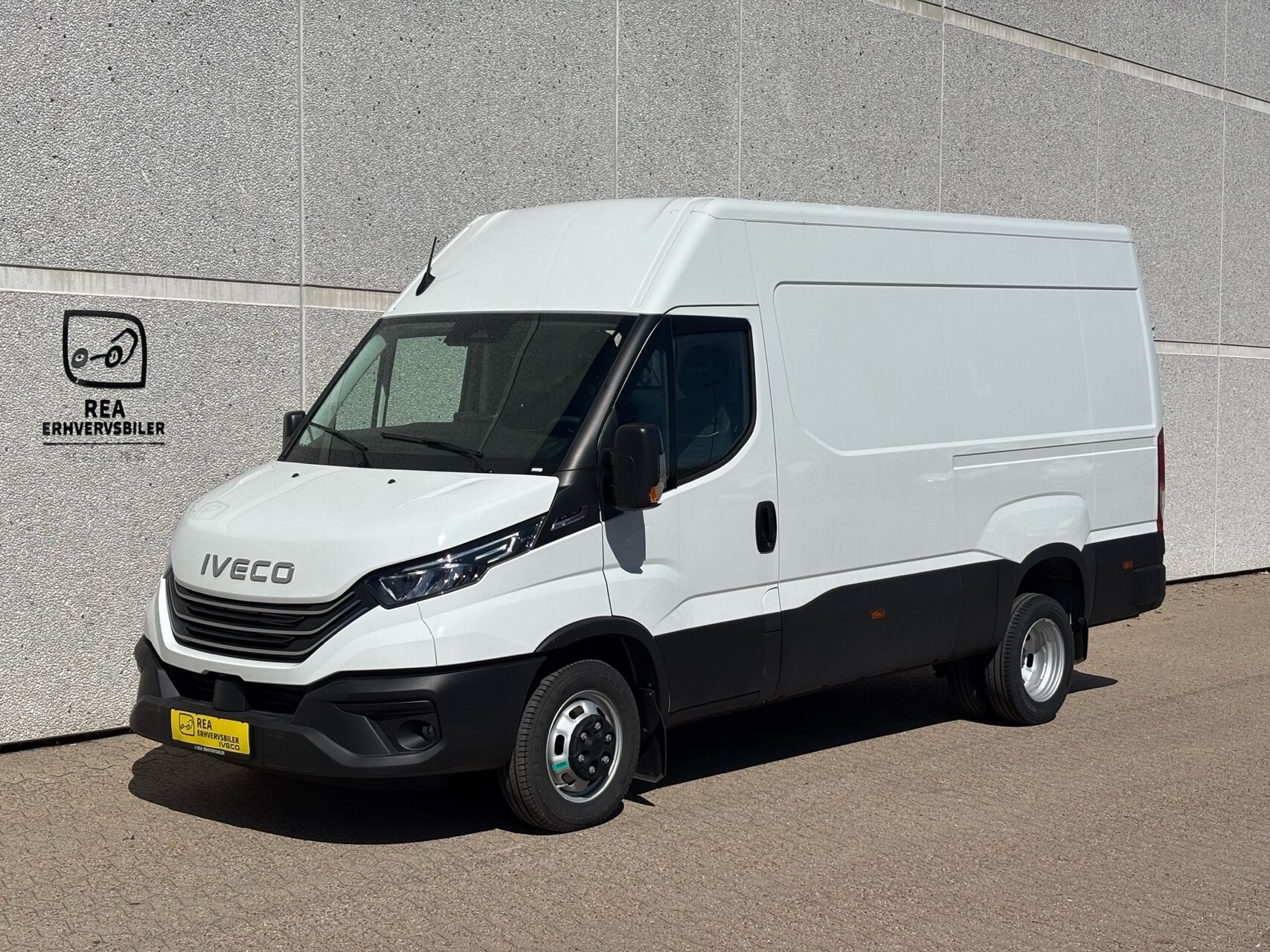 Billede af Iveco Daily 35C18 12m3 3,0 D 180HK Van 8g Aut.