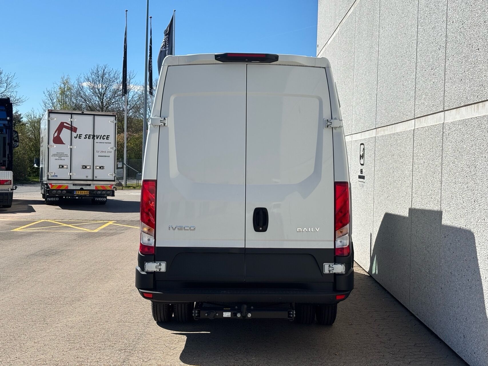 Billede af Iveco Daily 35C18 12m3 3,0 D 180HK Van 8g Aut.
