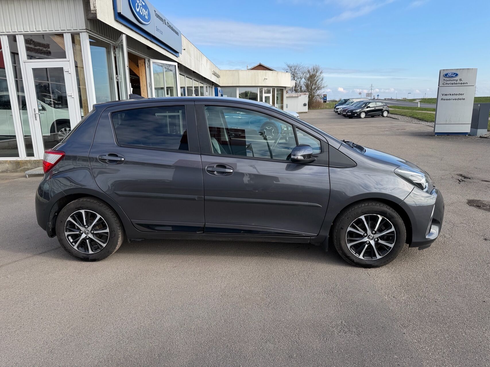 Billede af Toyota Yaris 1,0 VVT-I T3 72HK 5d
