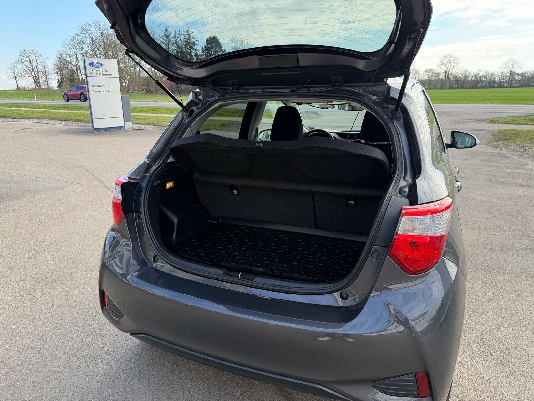 Billede af Toyota Yaris 1,0 VVT-I T3 72HK 5d
