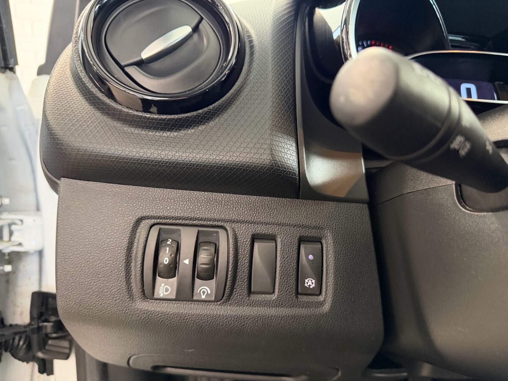 Billede af Renault Clio 0,9 Energy TCe Zen 75HK 5d