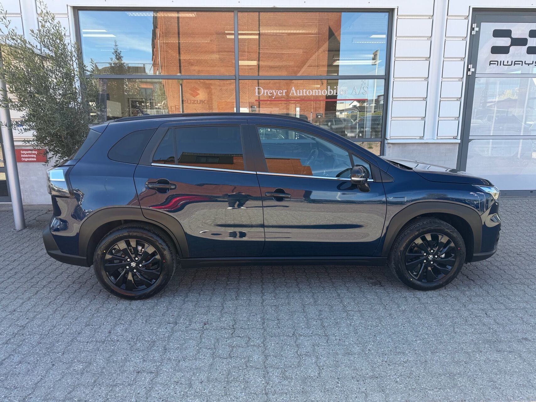 Billede af Suzuki S-Cross 1,4 Boosterjet  Mild hybrid Black Edition 110HK 5d 6g