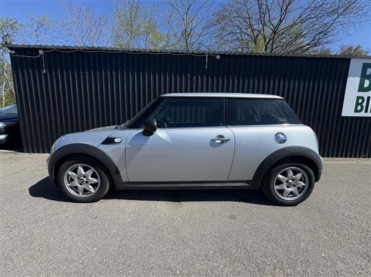 Mini One R56 1,4 95HK 3d 6g