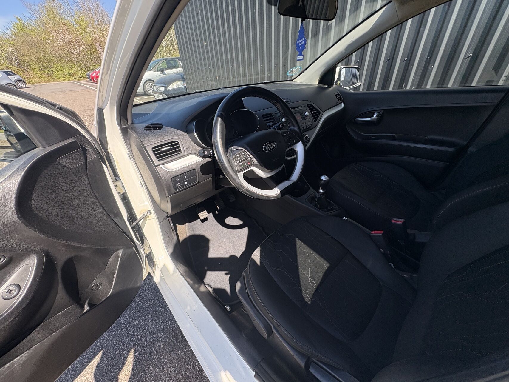 Billede af Kia Picanto 1,0 MPI Attraction 66HK 5d