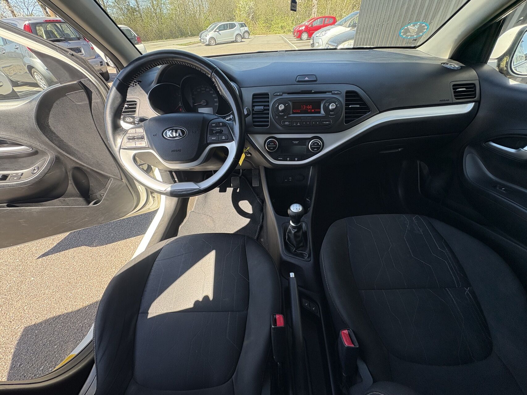 Billede af Kia Picanto 1,0 MPI Attraction 66HK 5d