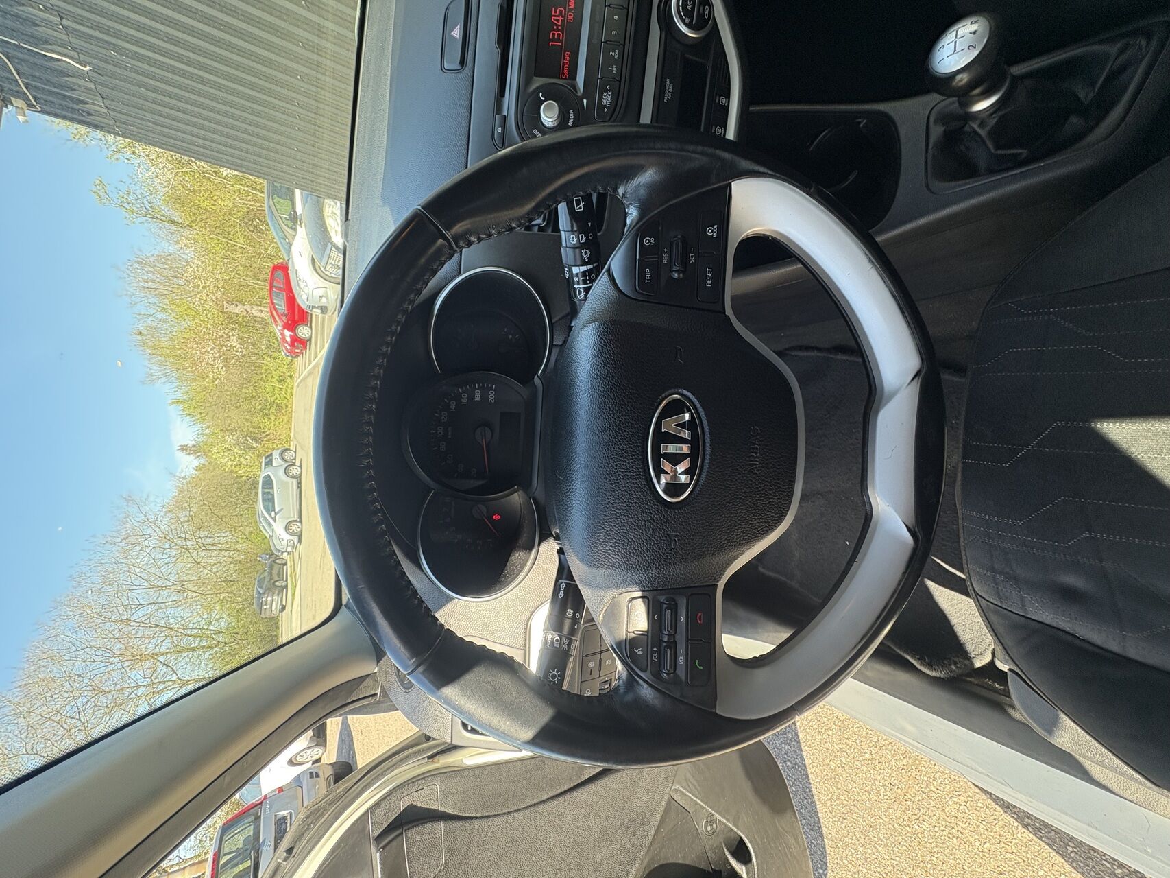 Billede af Kia Picanto 1,0 MPI Attraction 66HK 5d