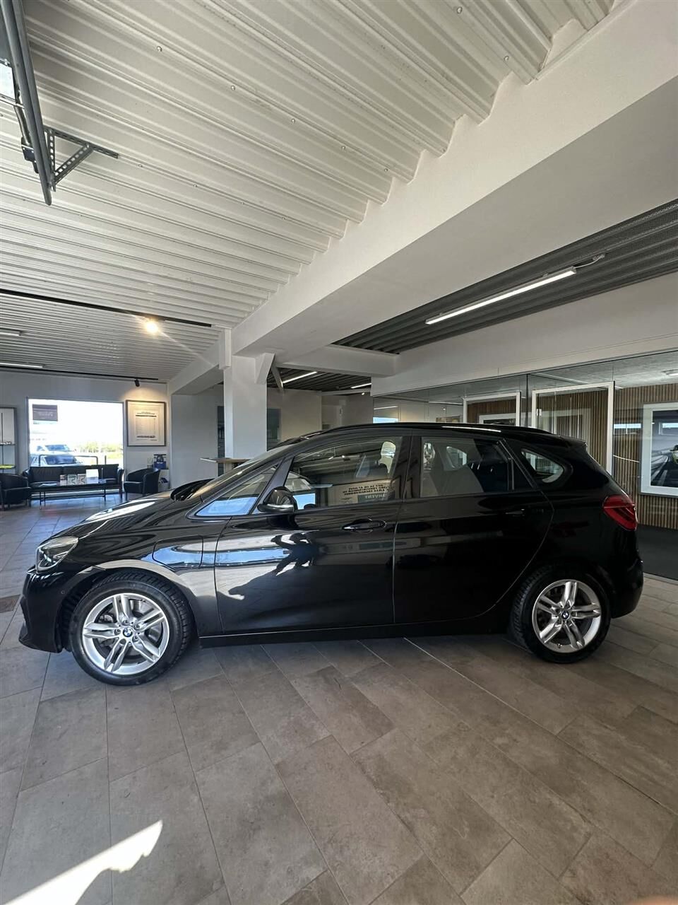 Billede af BMW 225xe Active Tourer 1,5 Plugin-hybrid iPerformance XDrive Steptronic 224HK 8g Aut.