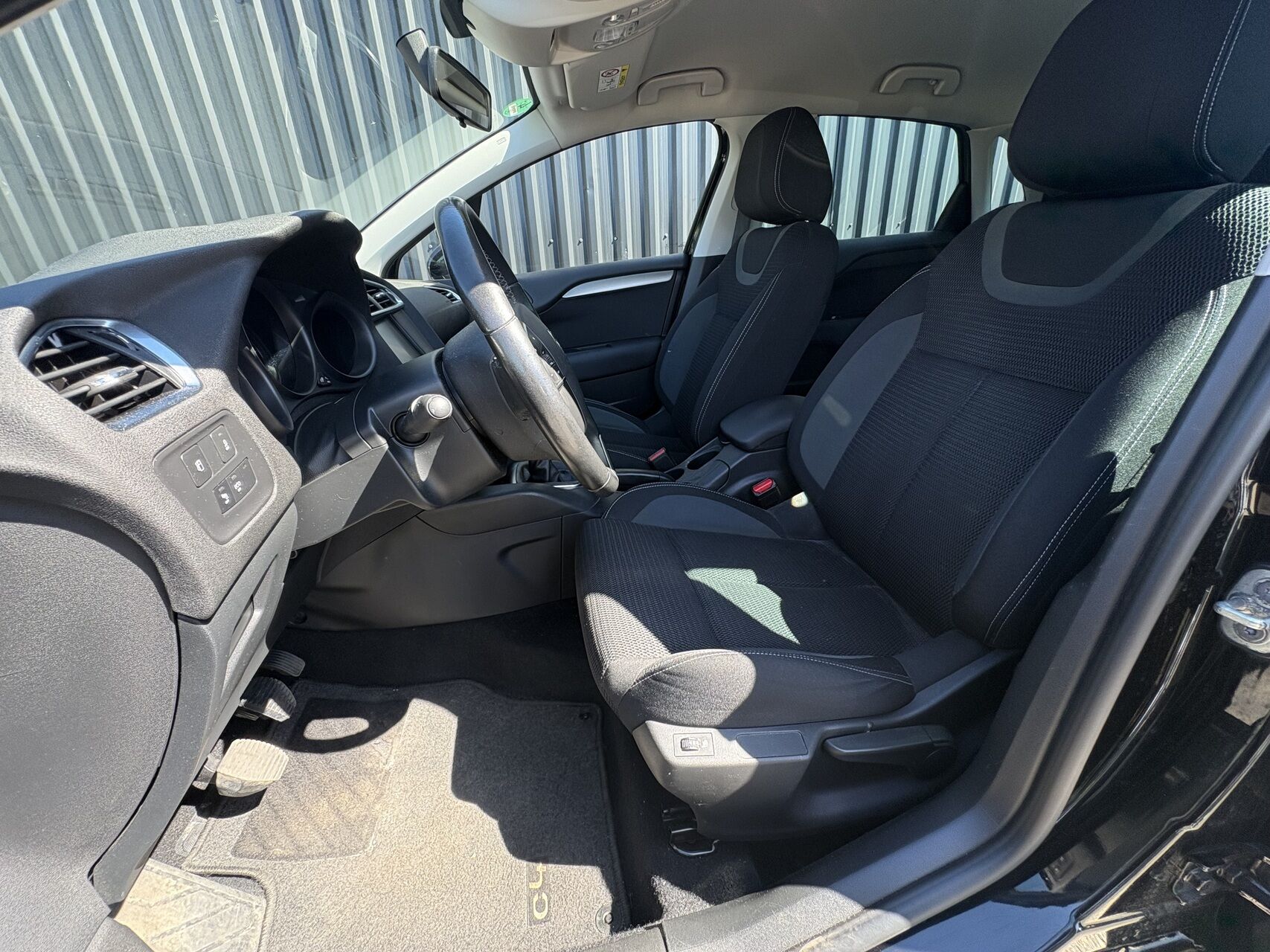 Billede af Citroën C4 1,6 Blue HDi Millesime start/stop 100HK 5d