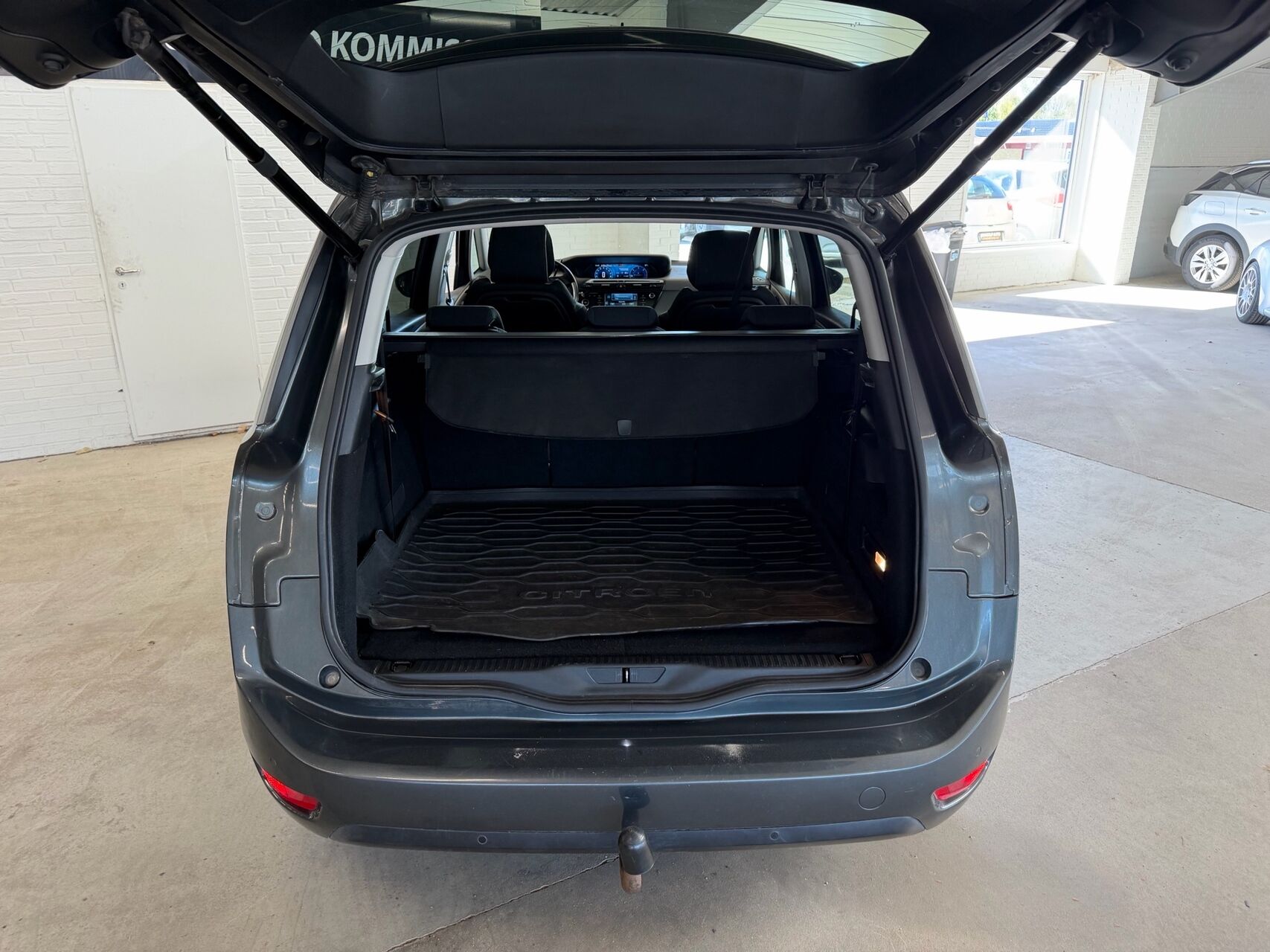 Billede af Citroën Grand C4 Picasso 1,6 Blue HDi Intensive Business Line EAT6 start/stop 120HK 6g Aut.