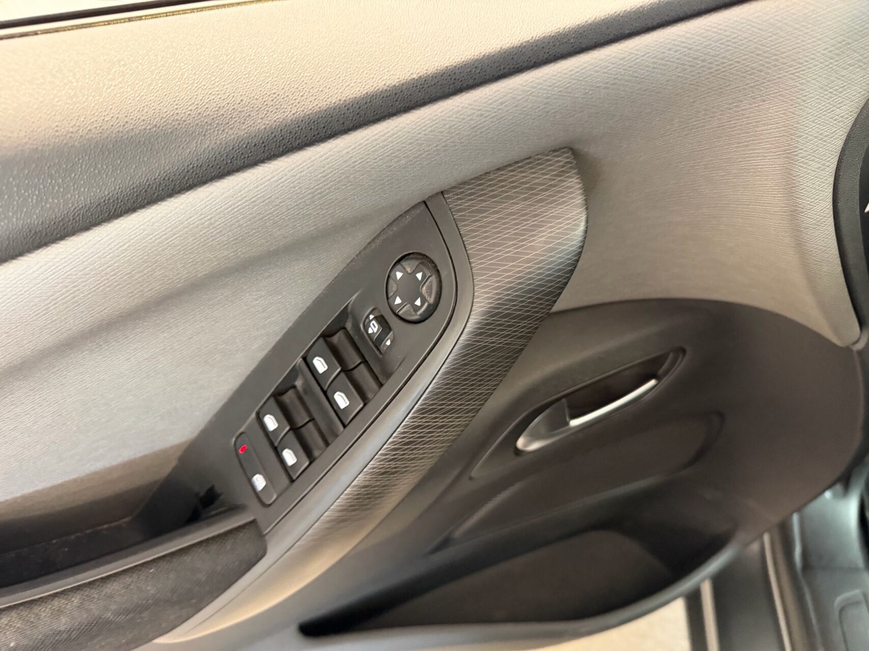 Billede af Citroën Grand C4 Picasso 1,6 Blue HDi Intensive Business Line EAT6 start/stop 120HK 6g Aut.
