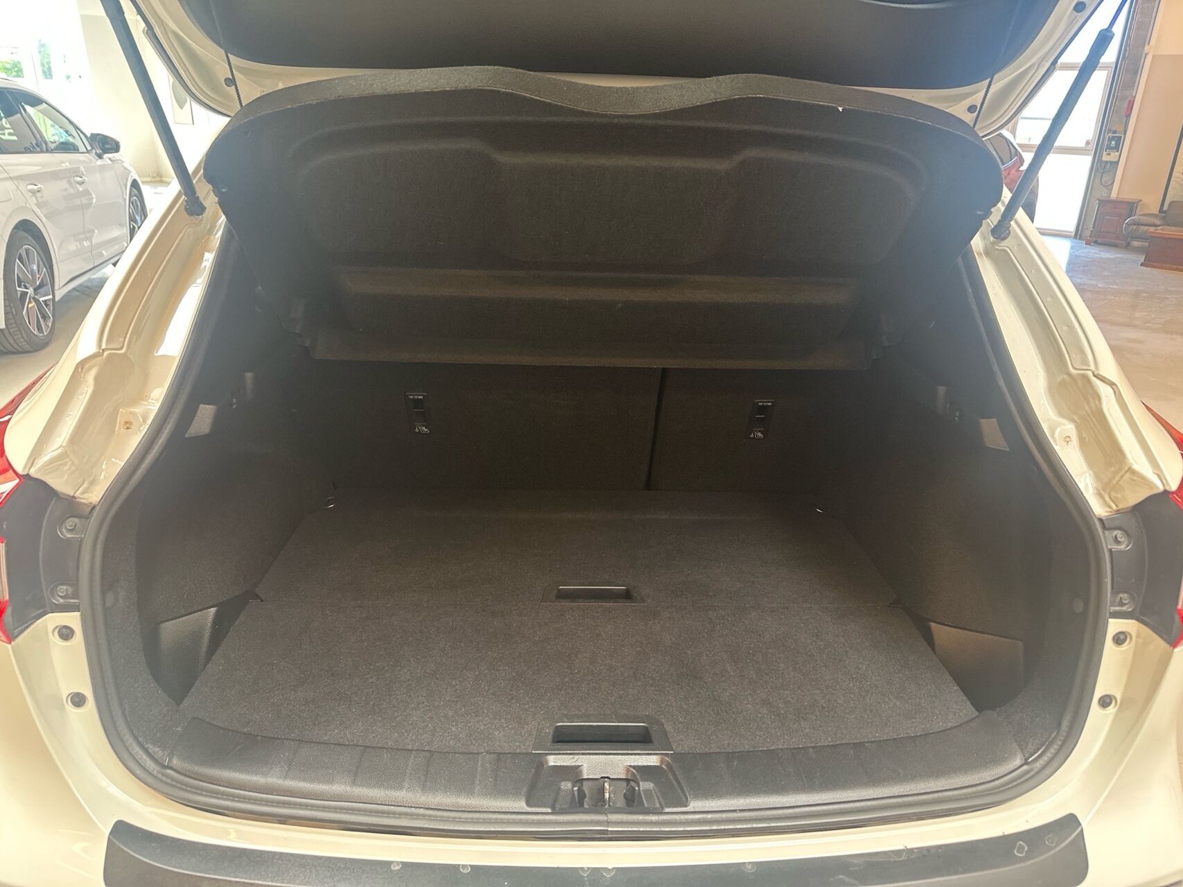 Billede af Nissan Qashqai 1,3 Dig-T Tekna+ NNC Display DCT 160HK 5d 7g Aut.