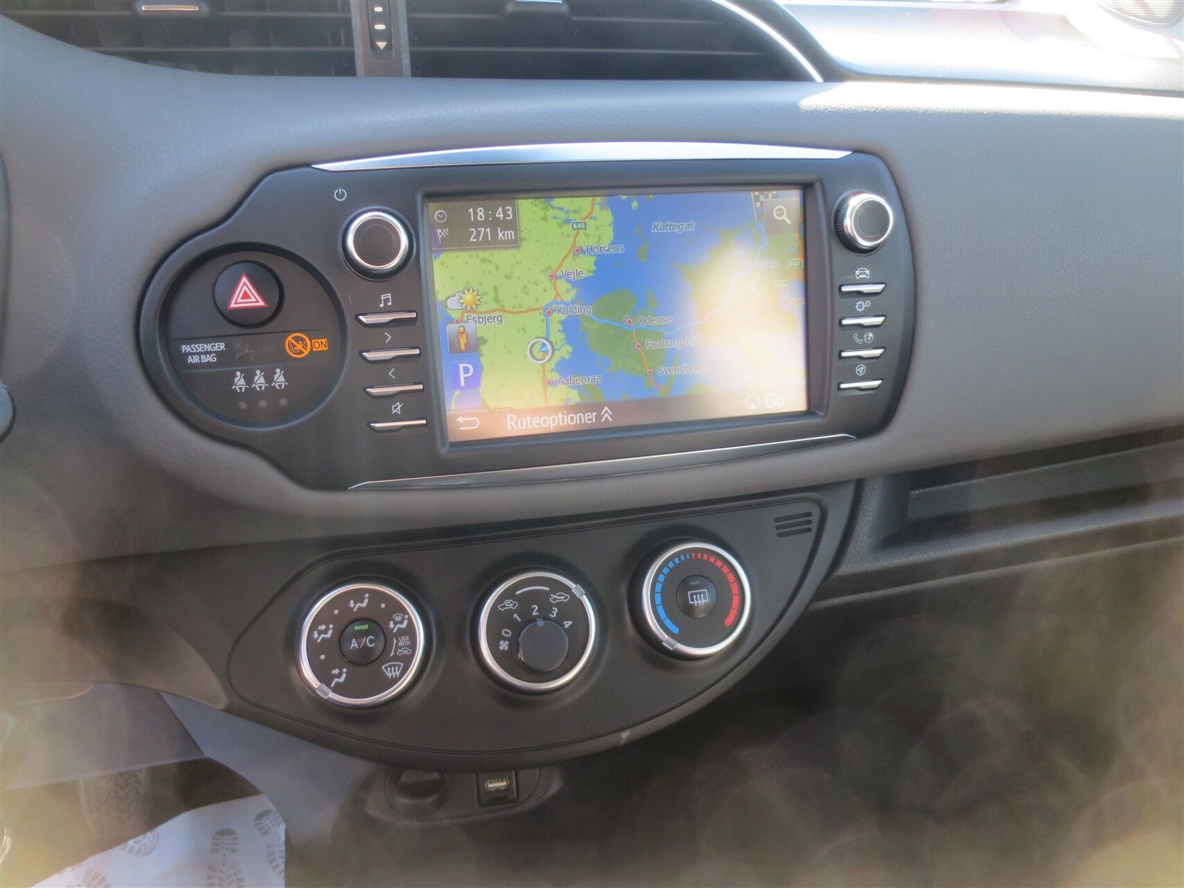 Billede af Toyota Yaris 1,0 VVT-I T2 72HK 5d