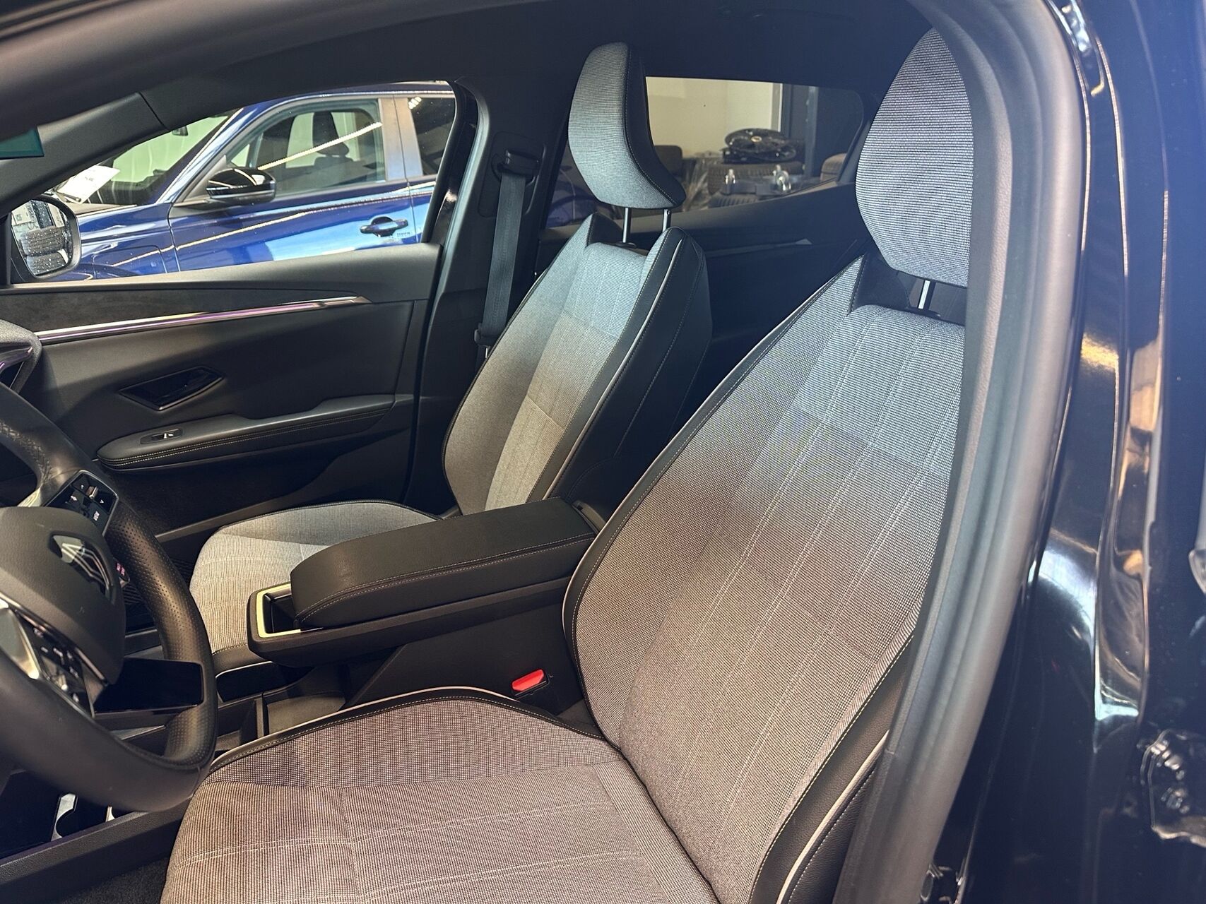 Billede af Renault Mégane E-TECH Techno 220HK 5d Aut.