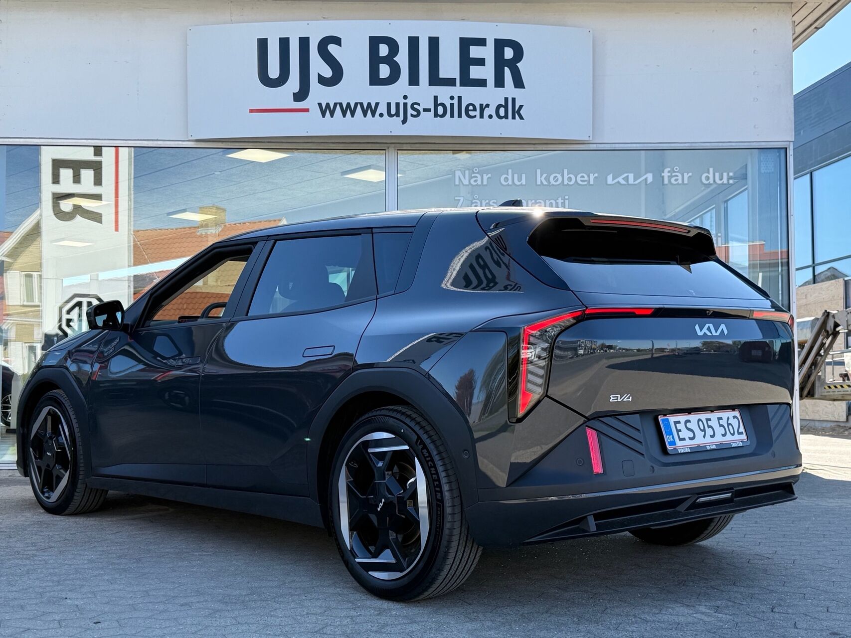 Billede af Kia EV4 EL Long Range Upgrade 204HK 5d Aut.