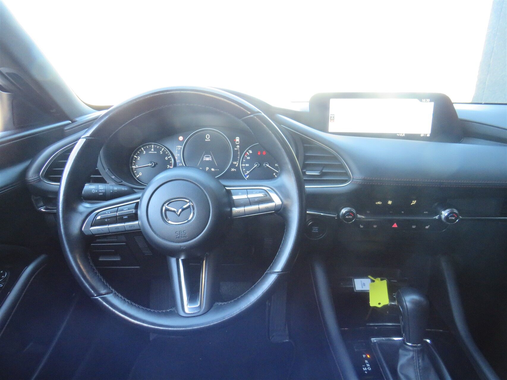 Billede af Mazda 3 2,0 Skyactiv-G  Mild hybrid Homura 150HK 5d 6g Aut.