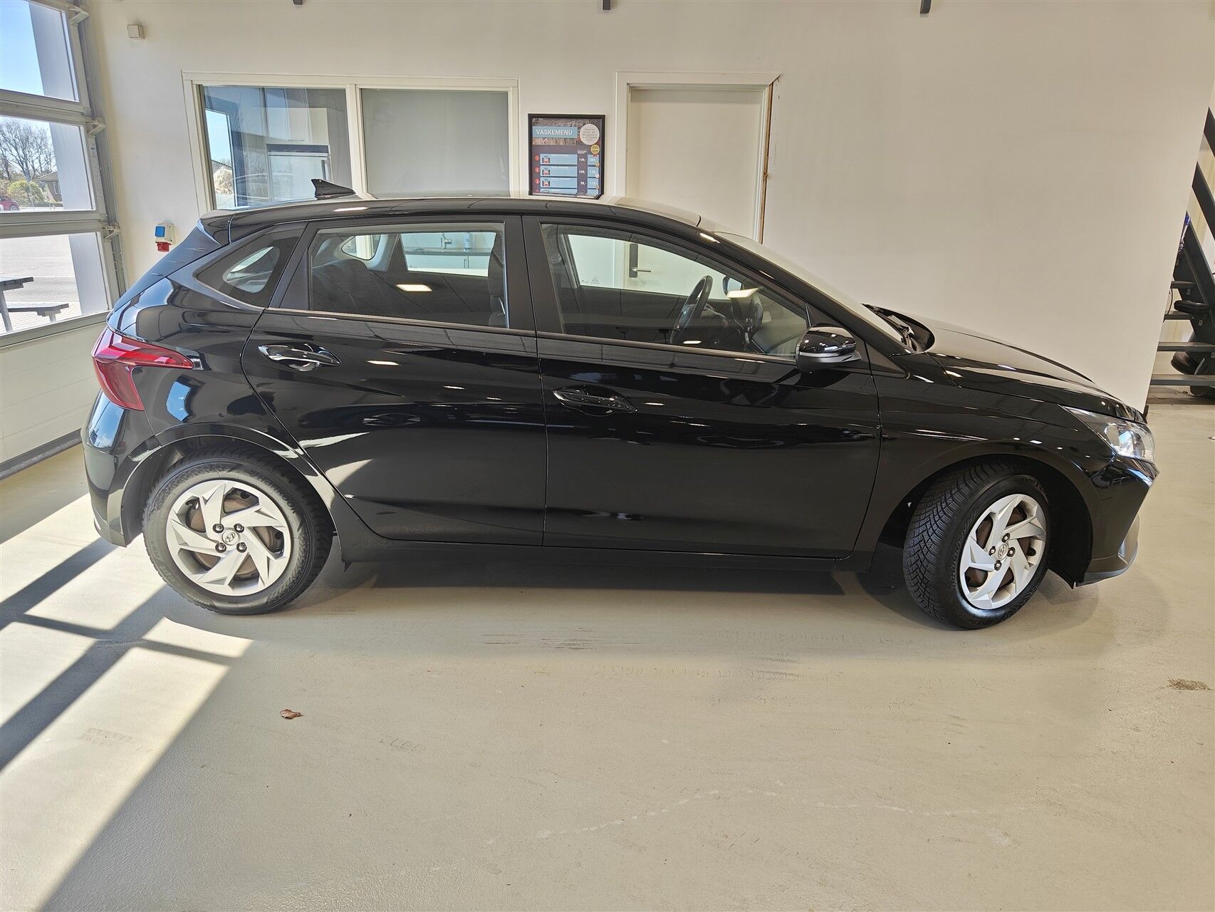 Billede af Hyundai i20 1,0 T-GDI Essential Komfort DCT 100HK 5d 7g Aut.