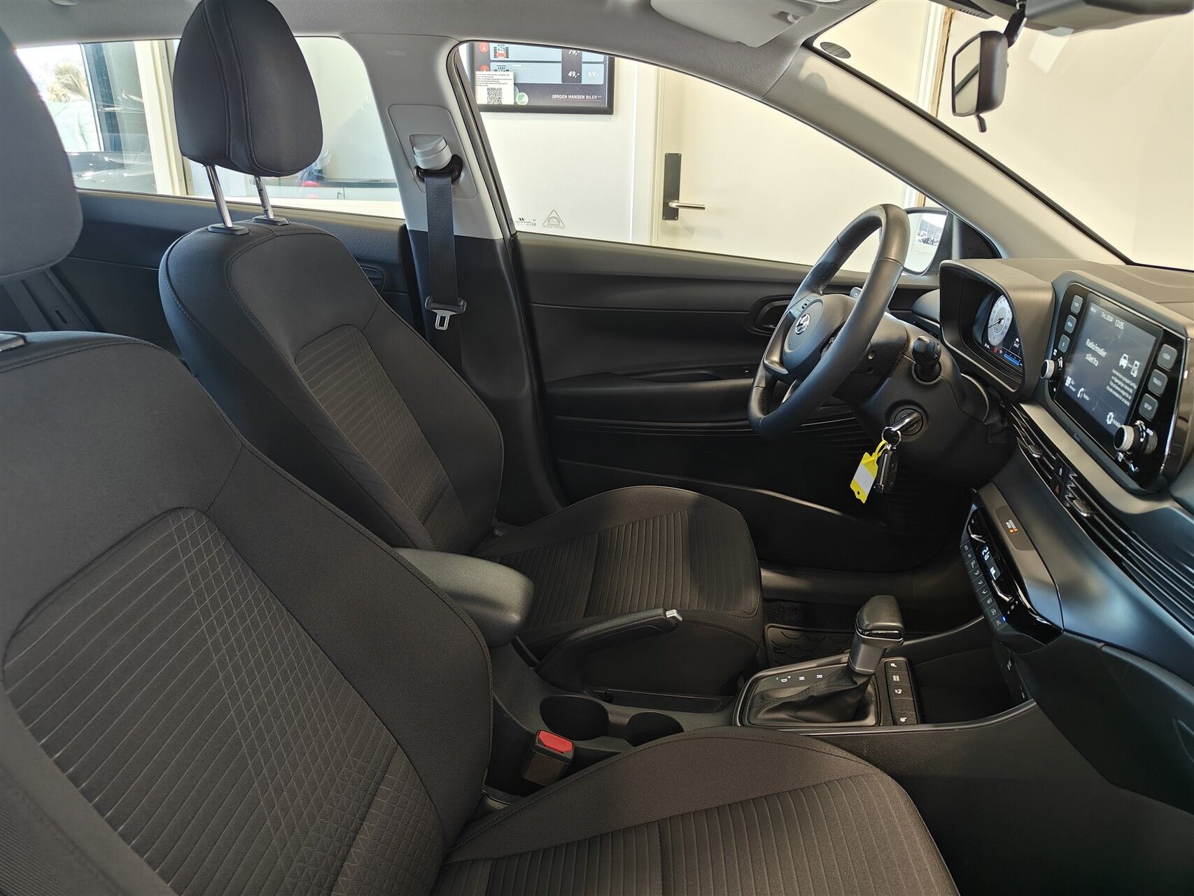 Billede af Hyundai i20 1,0 T-GDI Essential Komfort DCT 100HK 5d 7g Aut.