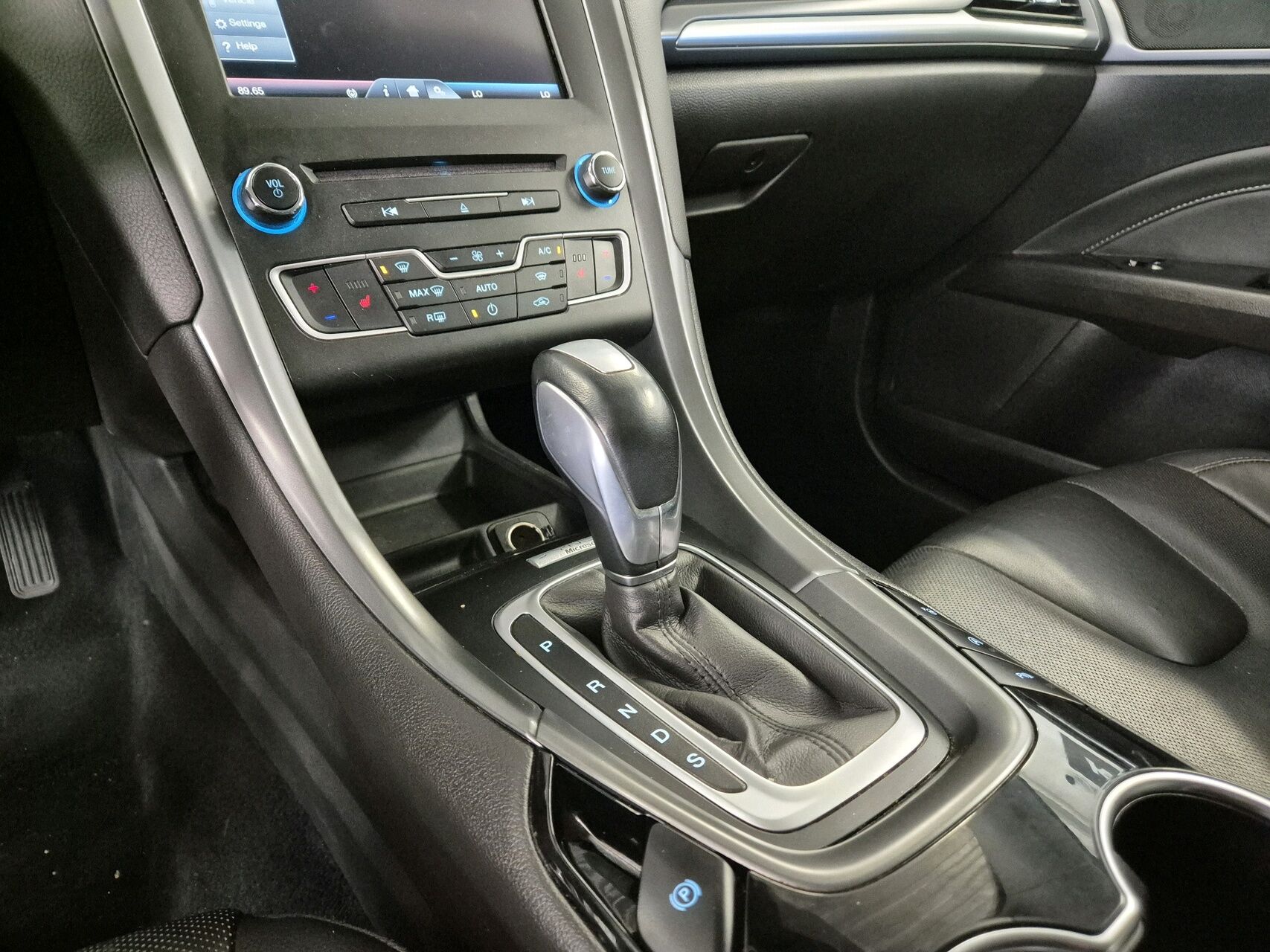 Billede af Ford Mondeo 1,5 EcoBoost Titanium 160HK Stc 6g Aut.