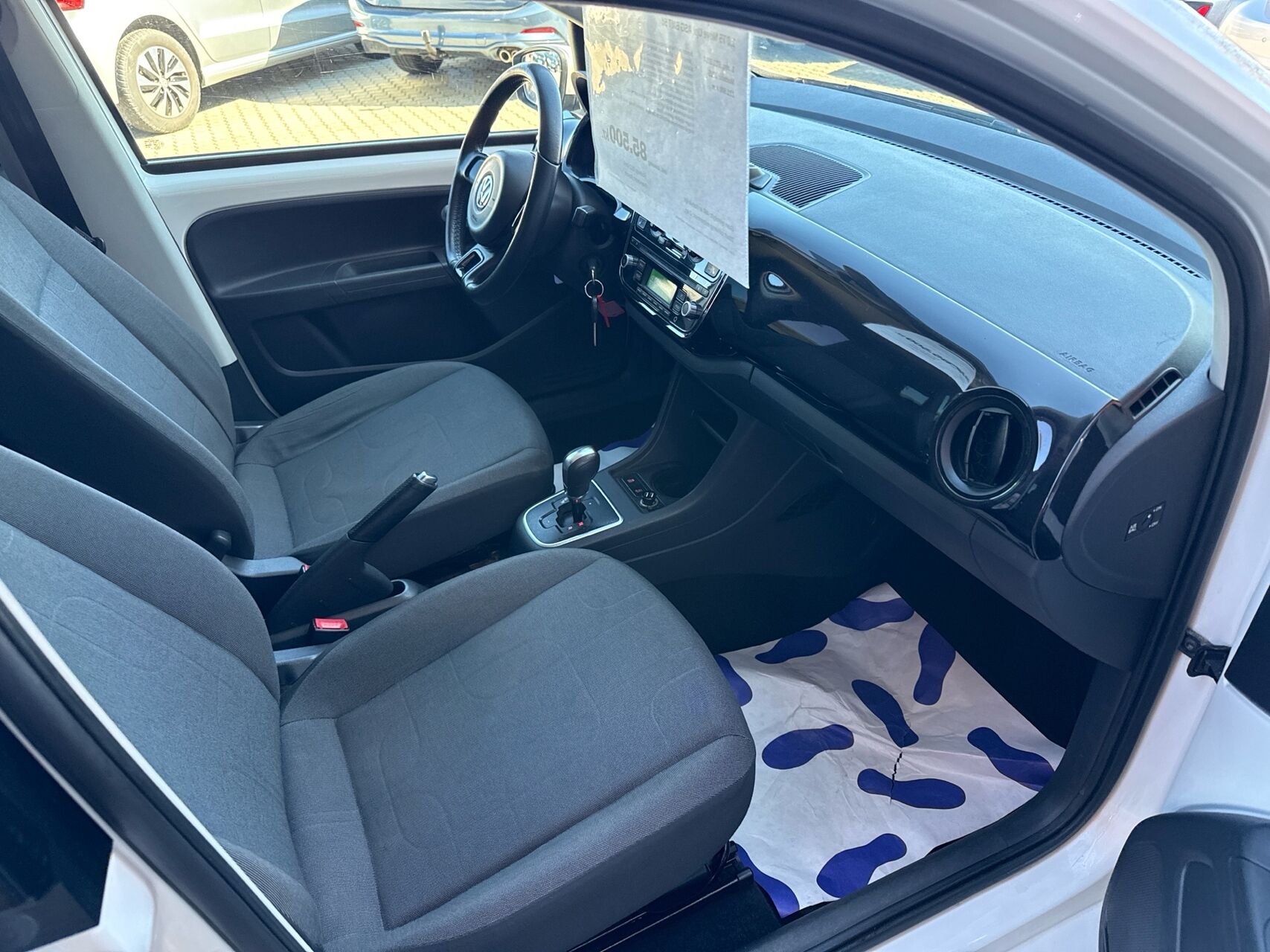 Billede af VW up 1,0 MPI Move ASG 75HK 5d Aut.