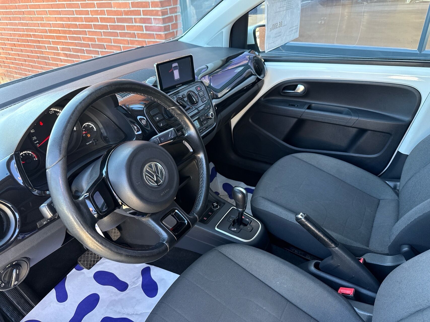 Billede af VW up 1,0 MPI Move ASG 75HK 5d Aut.