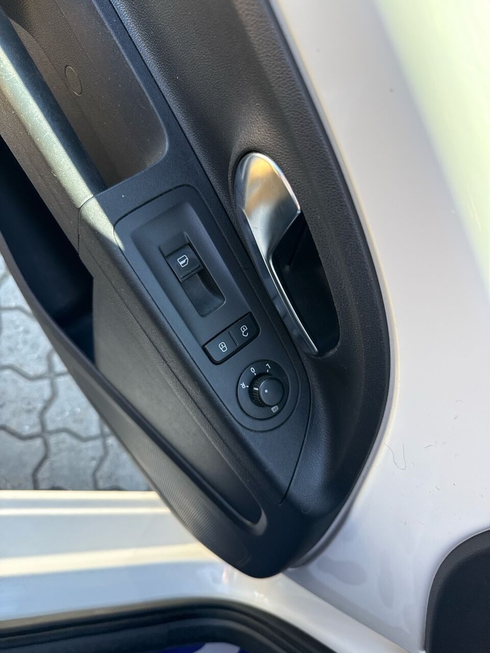 Billede af VW up 1,0 MPI Move ASG 75HK 5d Aut.