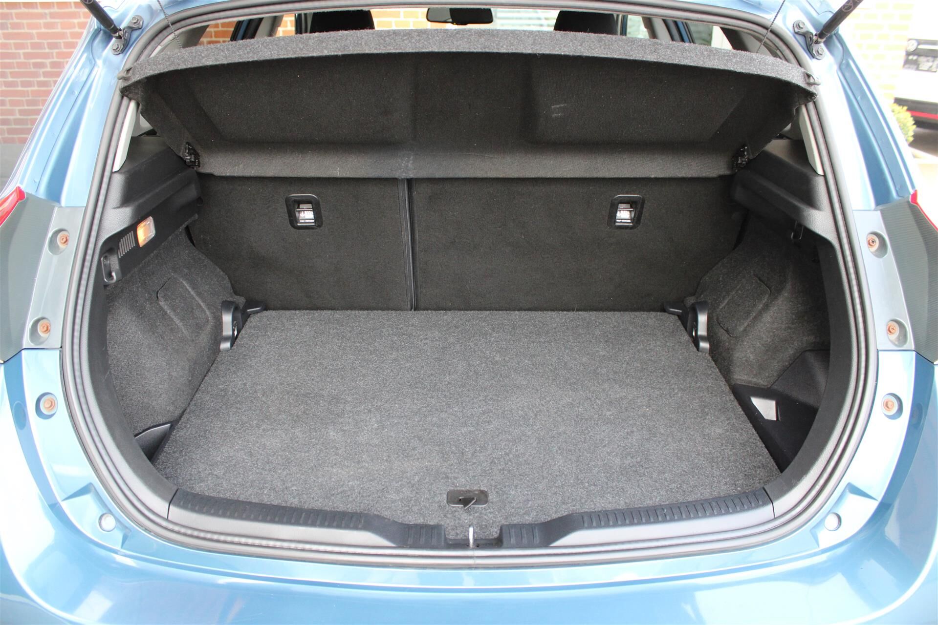 Billede af Toyota Auris 1,8 Hybrid H2 Comfort 136HK 5d Aut.