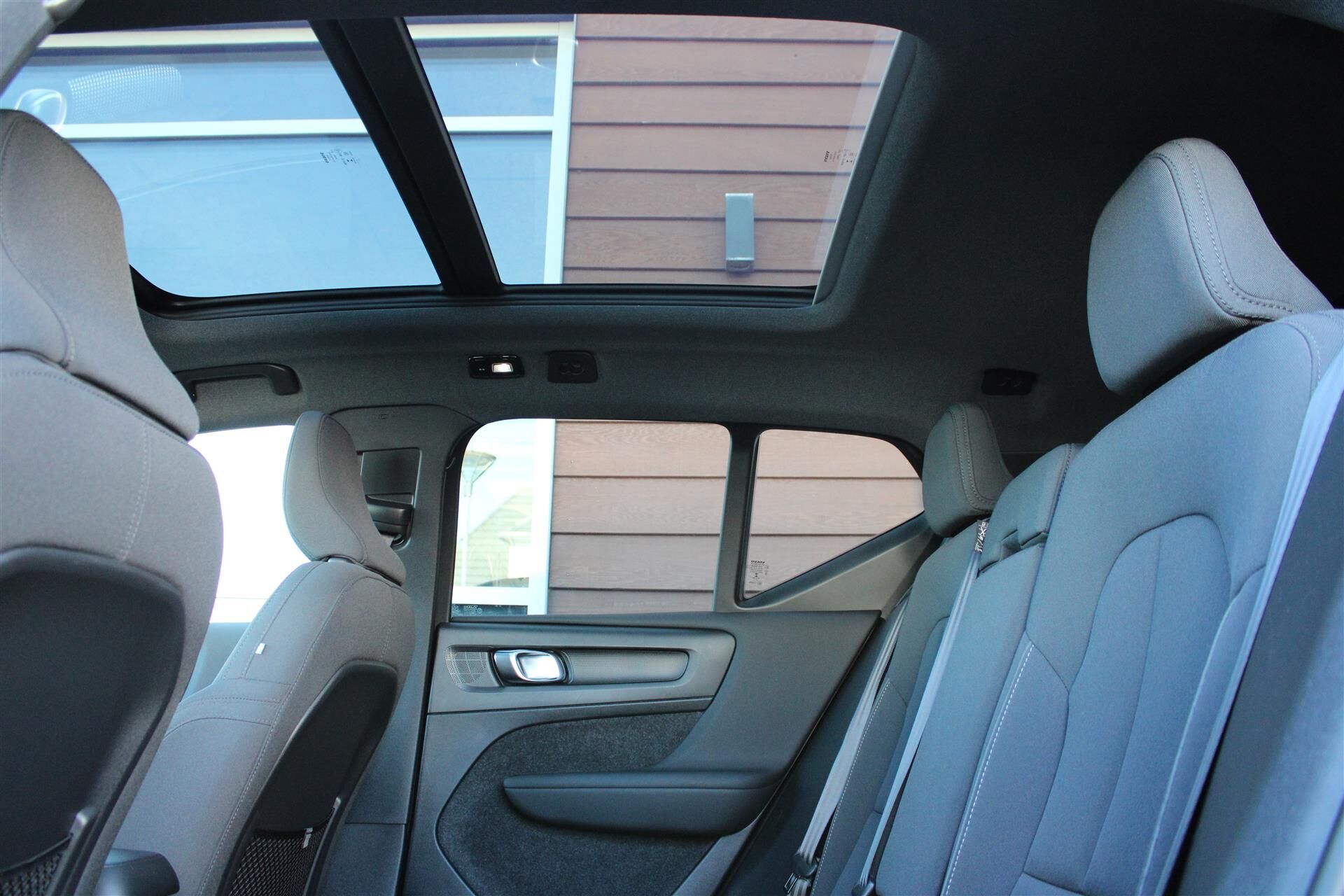 Billede af Volvo XC40 P6 Recharge Pro 231HK 5d Aut.