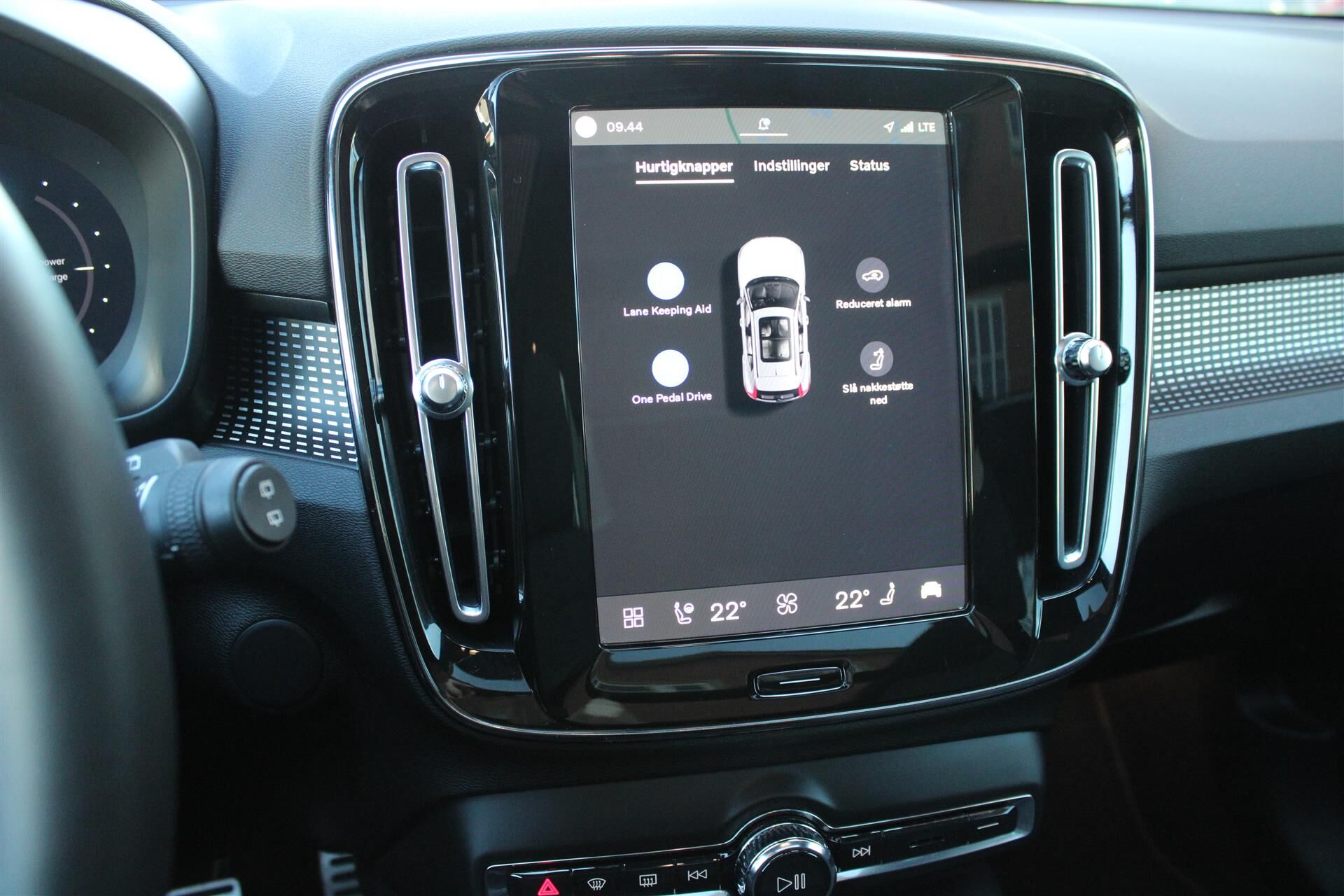Billede af Volvo XC40 P6 Recharge Pro 231HK 5d Aut.