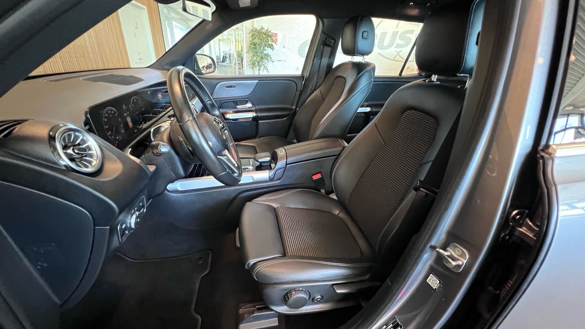 Billede af Mercedes-Benz EQB 250 EL Progressive 190HK 5d Aut.