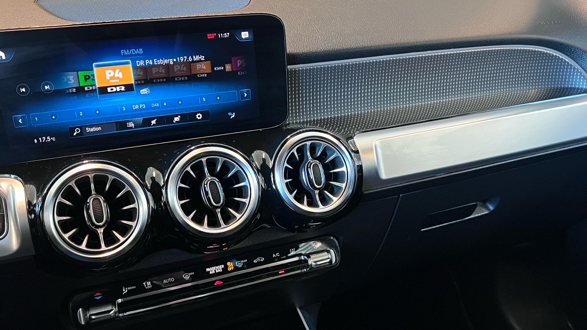 Billede af Mercedes-Benz EQB 250 EL Progressive 190HK 5d Aut.