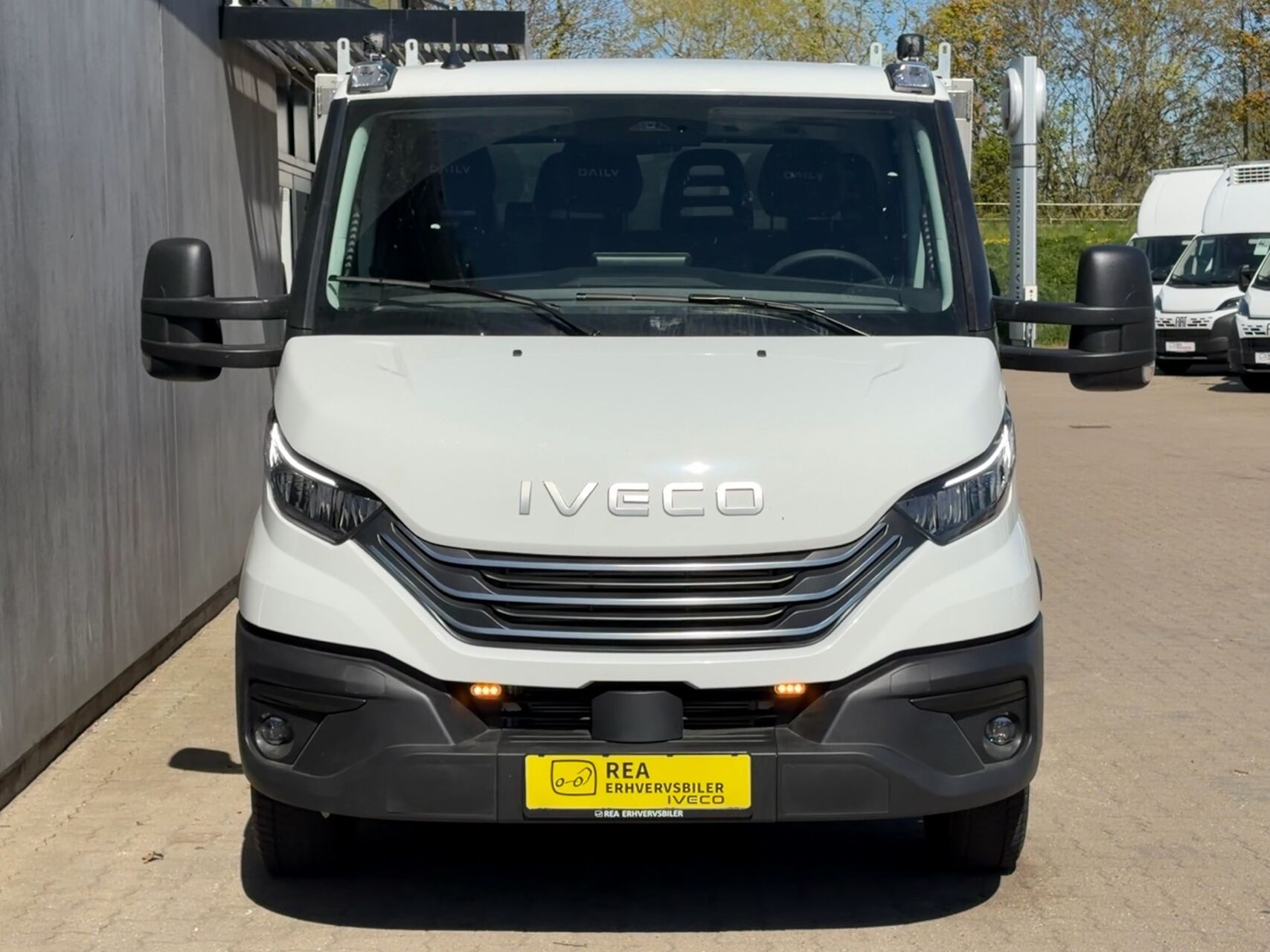 Billede af Iveco Daily 35S18 4100mm 3,0 D Hi-Matic 180HK DobKab 8g Aut.