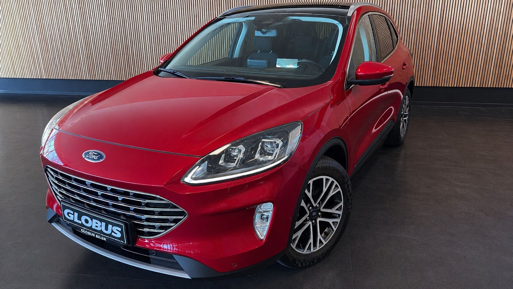 Billede af Ford Kuga 2,5 Plugin-hybrid Titanium X CVT 225HK 5d Trinl. Gear