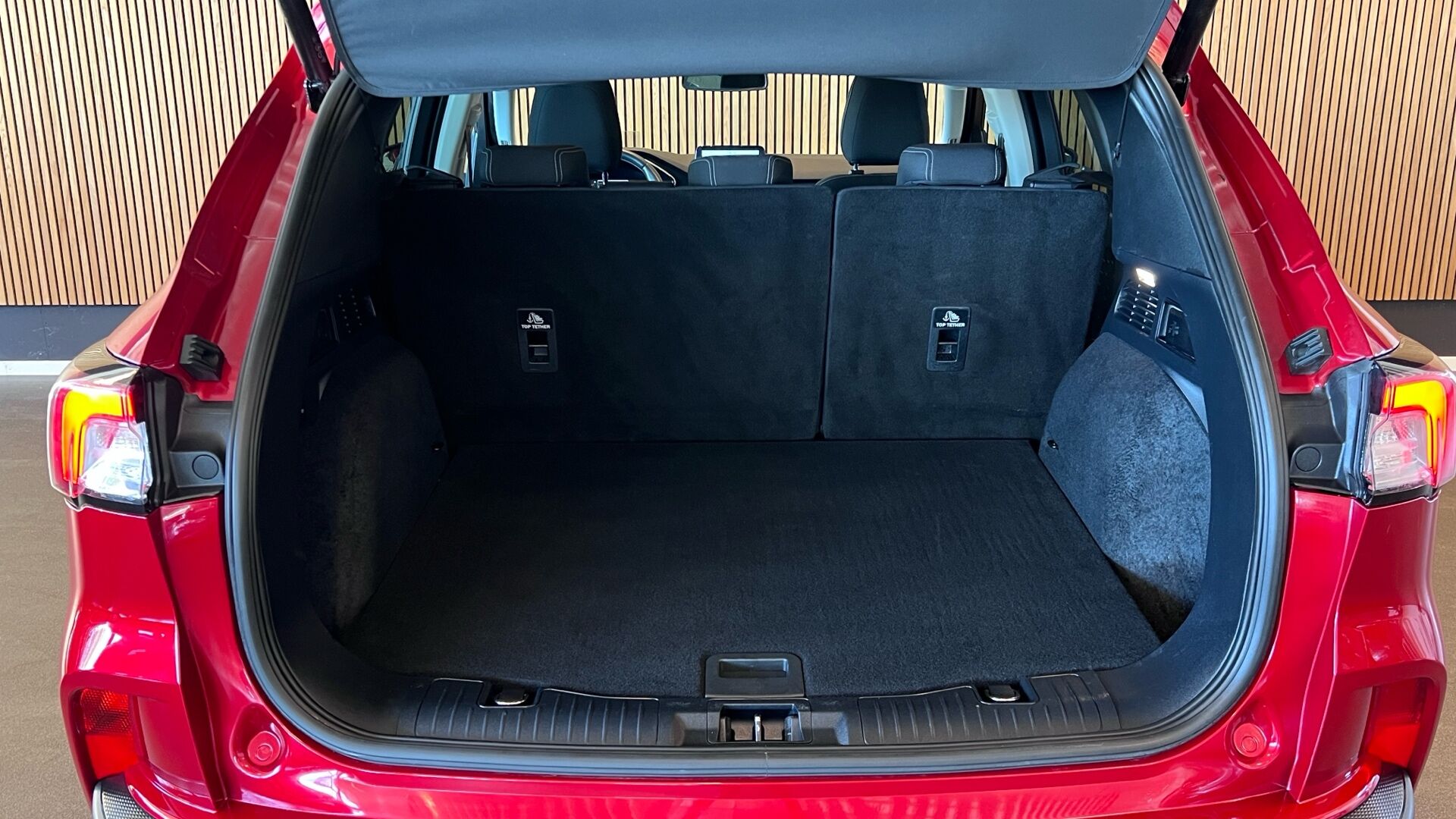 Billede af Ford Kuga 2,5 Plugin-hybrid Titanium X CVT 225HK 5d Trinl. Gear