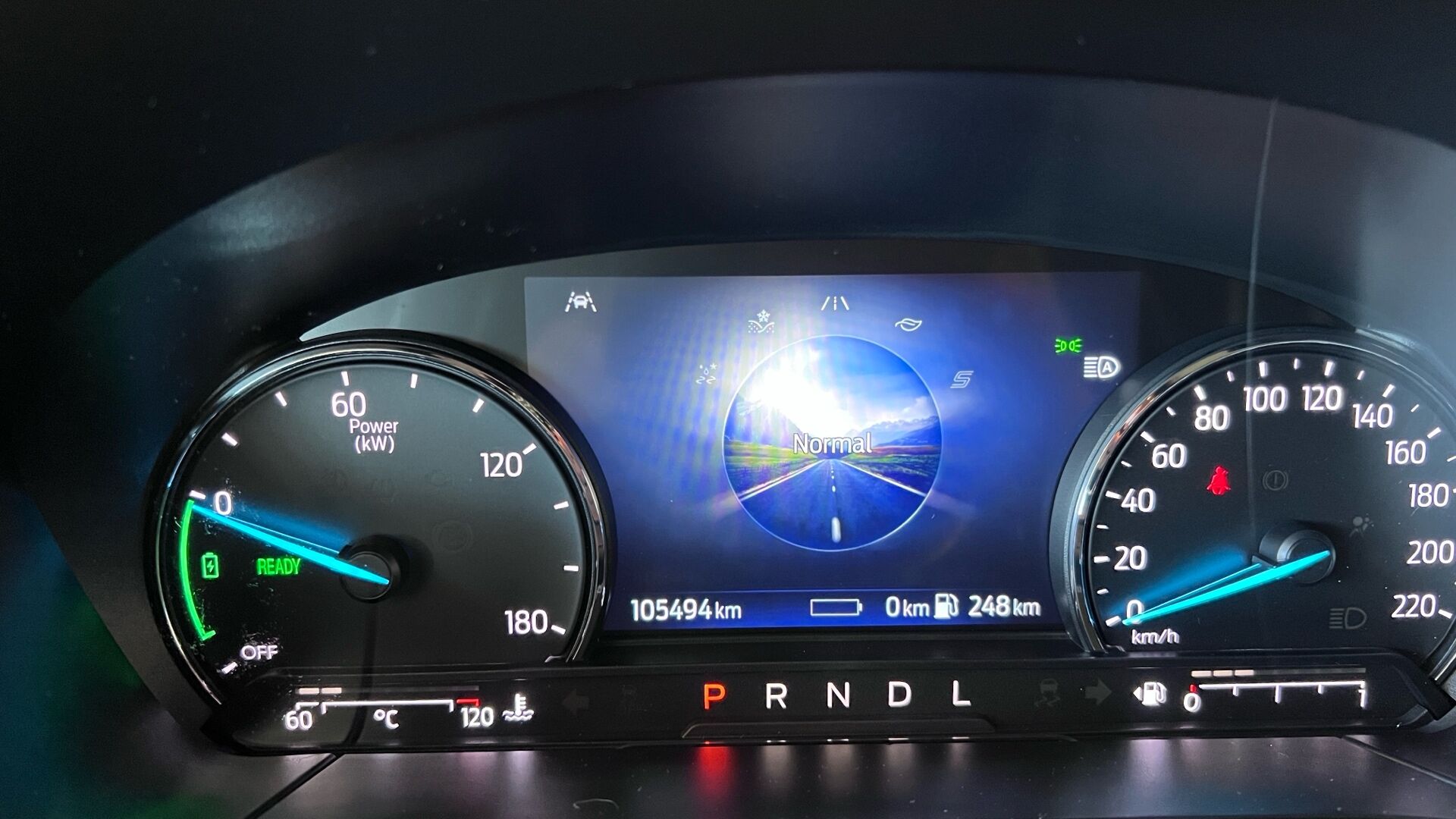 Billede af Ford Kuga 2,5 Plugin-hybrid Titanium X CVT 225HK 5d Trinl. Gear