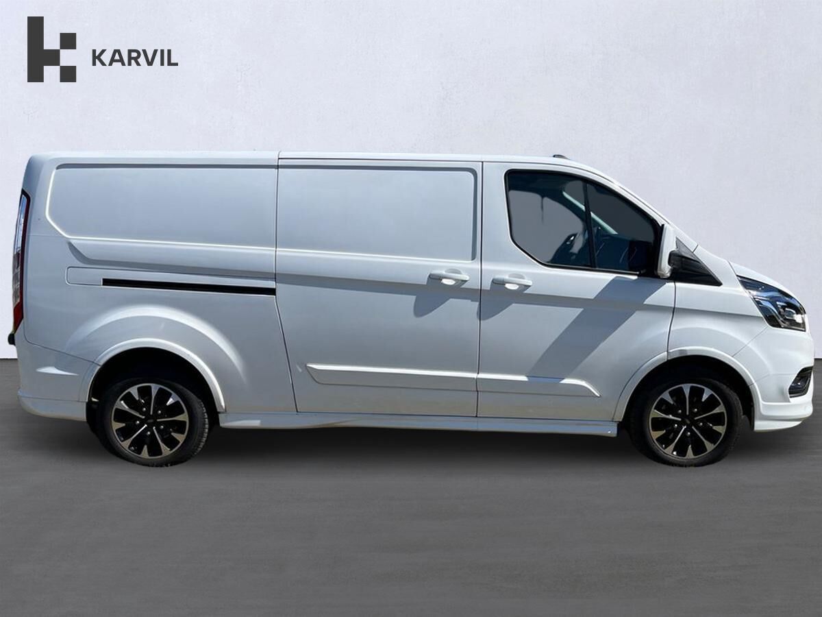Billede af Ford Transit Custom 320 L2H1 2,0 TDCi Sport 170HK Van 6g Aut.