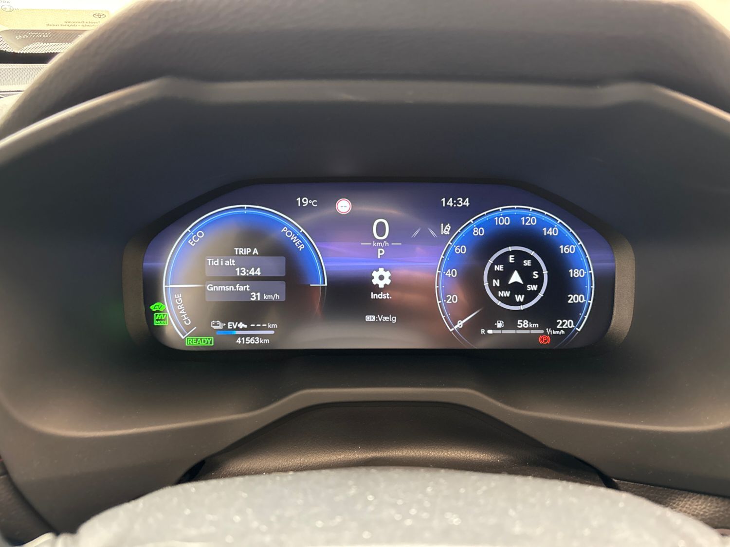 Billede af Toyota RAV4 Plug-in 2,5 Plugin-hybrid Style AWD 306HK 5d 6g Aut.