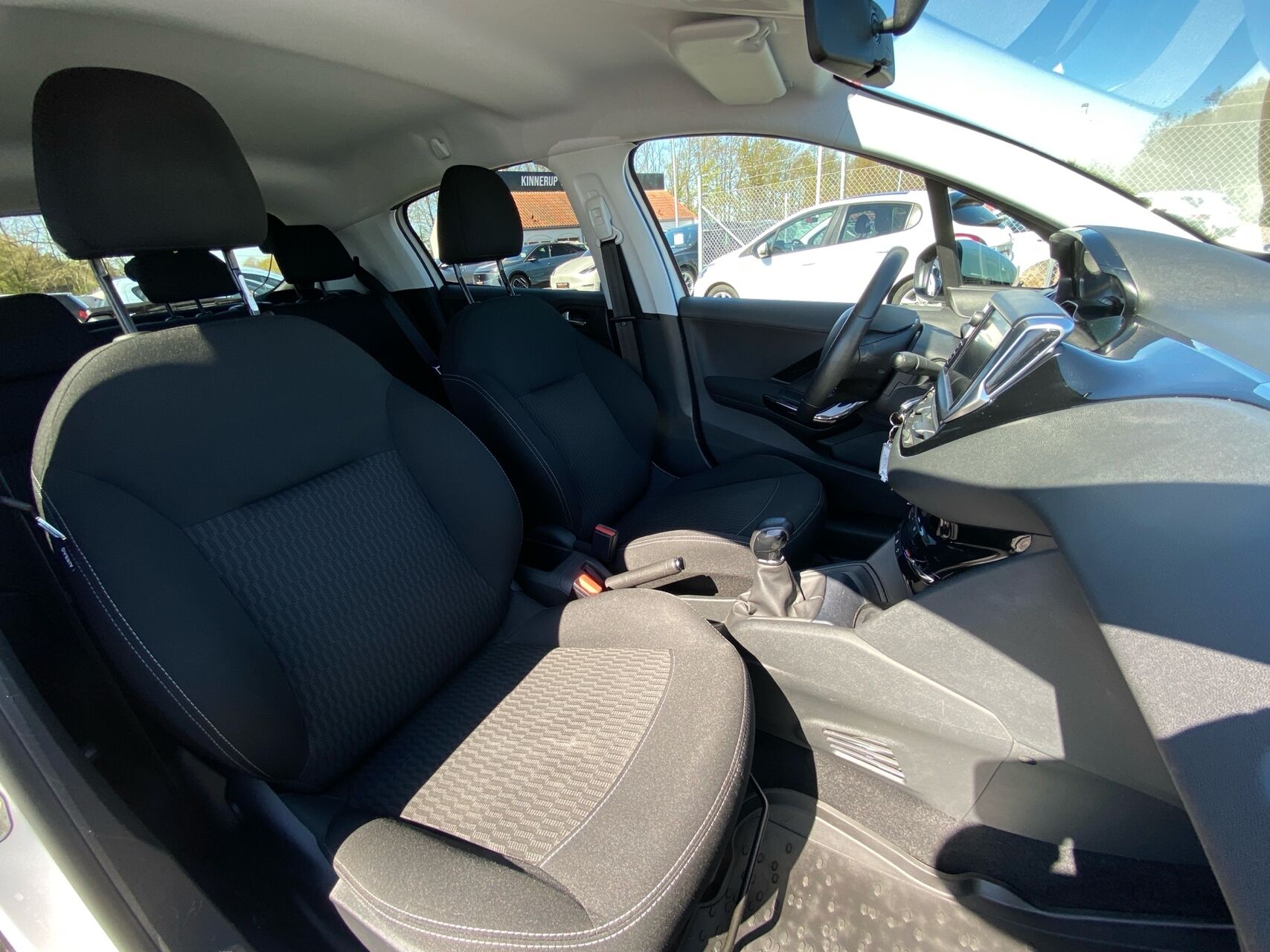 Billede af Peugeot 208 1,2 PureTech Envy 82HK 5d