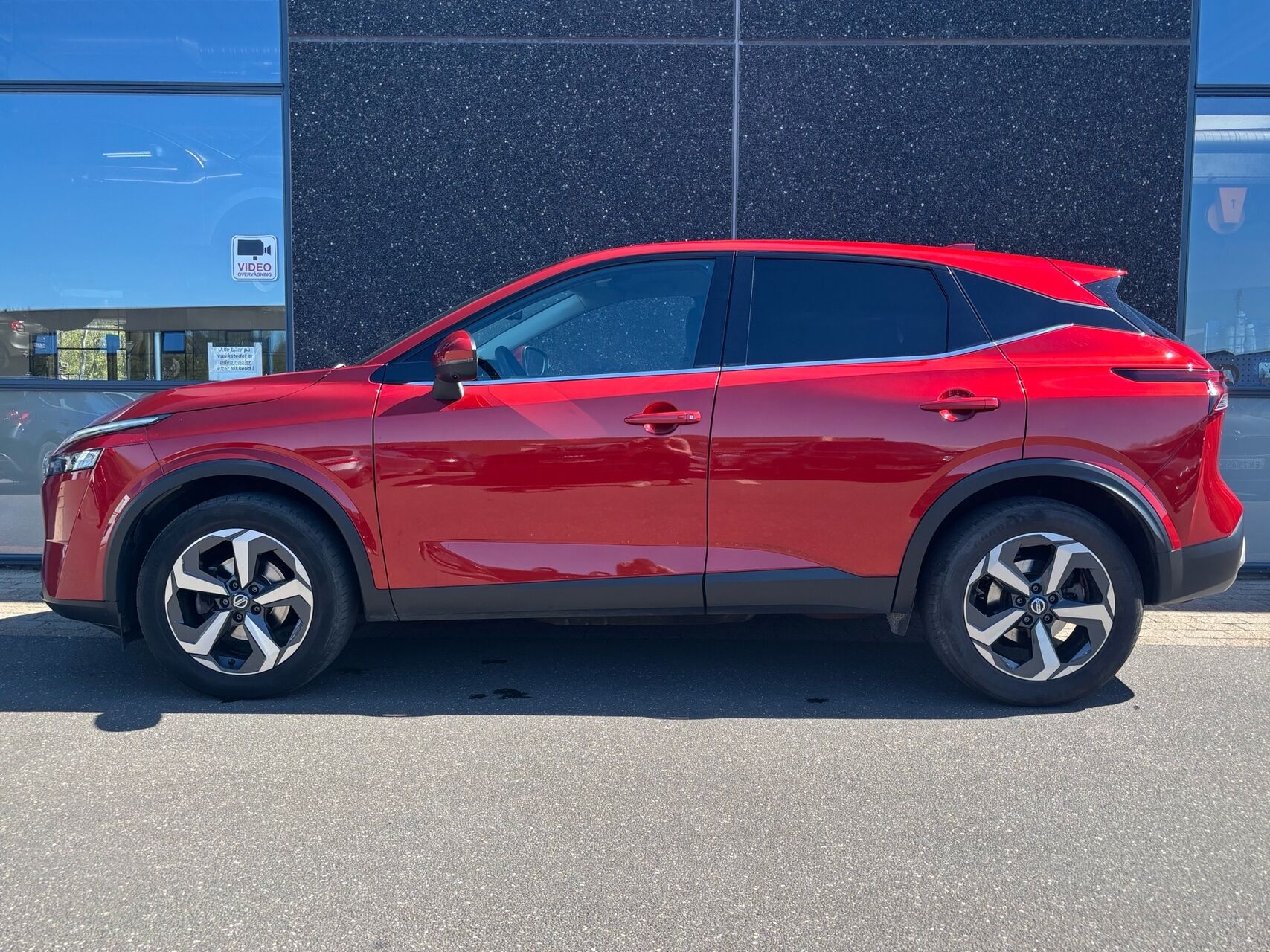 Billede af Nissan Qashqai 1,3 MHEV  Mild hybrid N-Connecta X-Tronic 158HK 5d 7g Aut.
