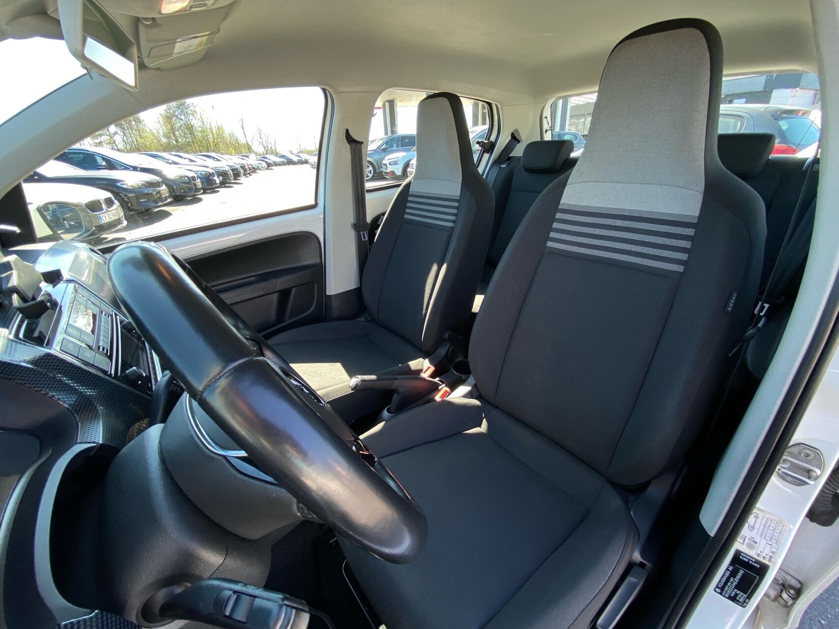 Billede af VW up 1,0 MPI BMT Move 60HK 5d